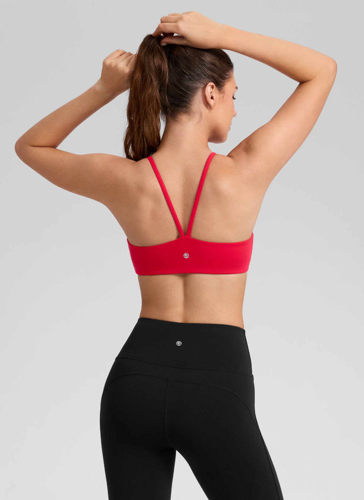 CRZ YOGA Bra Olahraga Wanita Butterlift® dengan Potongan Punggung V dan Lapisan Ganda, Warna Aurora Red