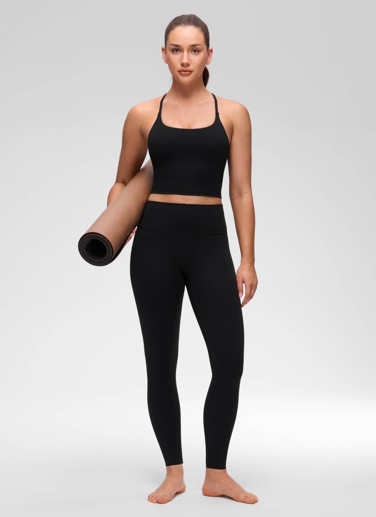 CRZ YOGA Kaos Tanktop Wanita dengan Leher U, Desain Punggung Silang Berputar, dan Bra Terintegrasi, Motif " Butterluxe ", Warna Hitam