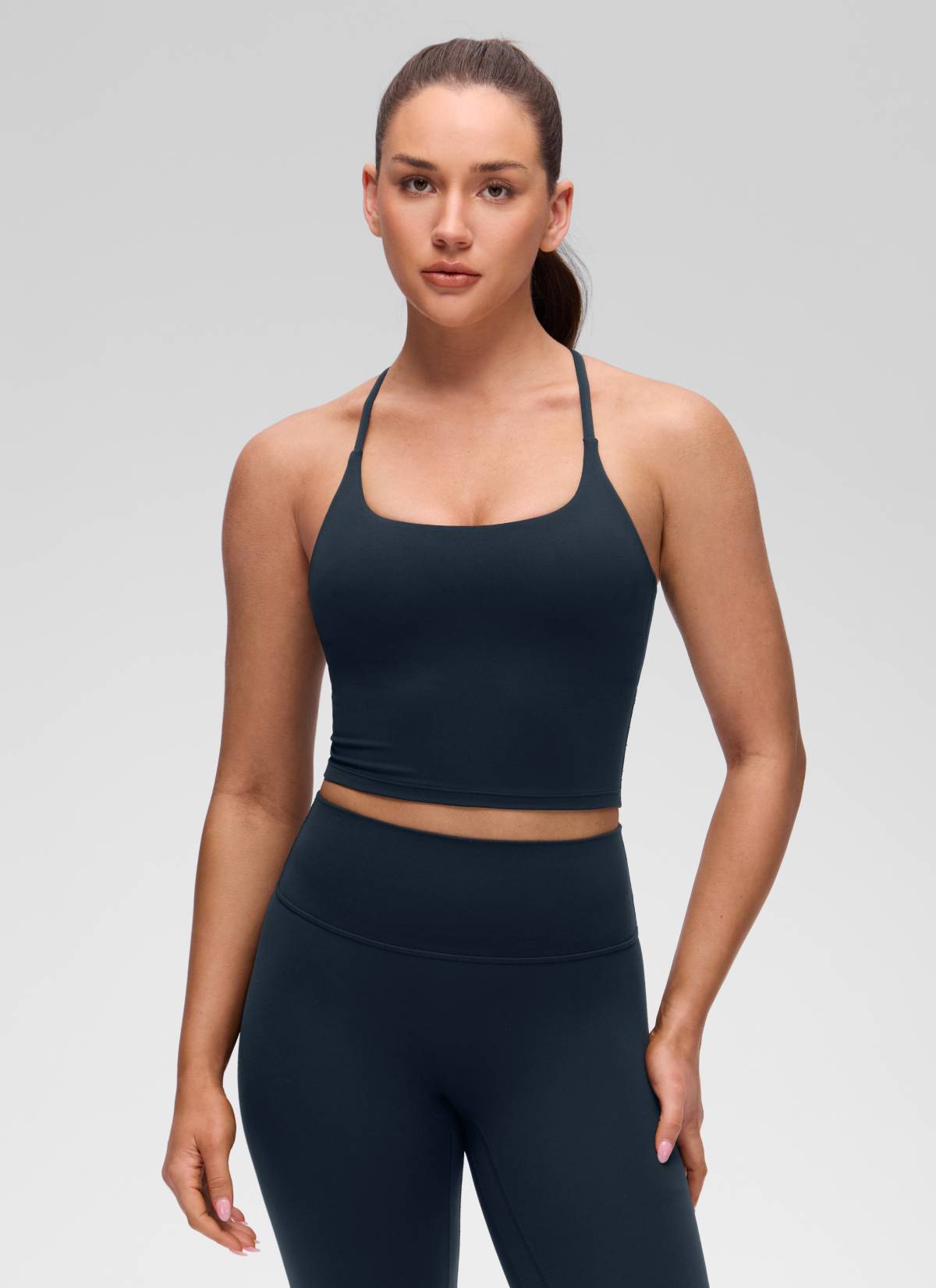 Butterluxe CRZ YOGA Tank Top Wanita dengan Leher U, Desain Punggung Silang Berputar, dan Bra Terintegrasi, Warna True Navy