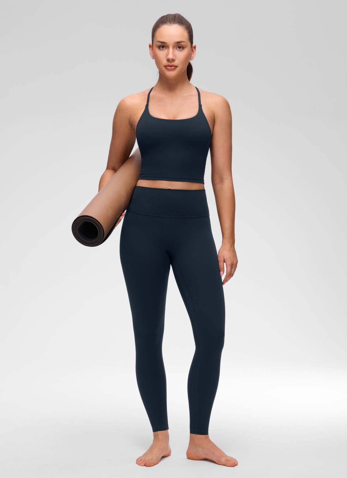 Butterluxe CRZ YOGA Tank Top Wanita dengan Leher U, Desain Punggung Silang Berputar, dan Bra Terintegrasi, Warna True Navy