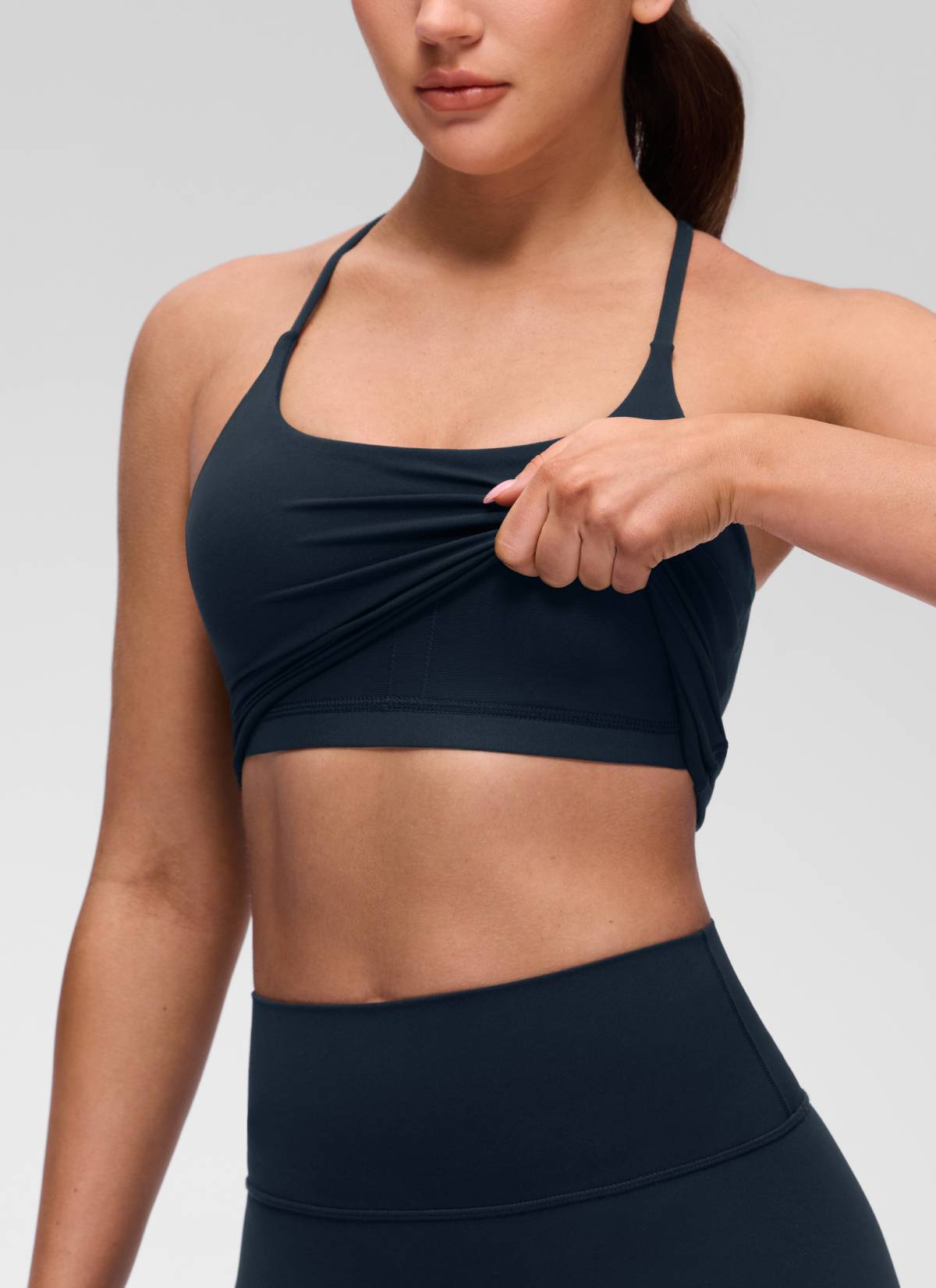 Butterluxe CRZ YOGA Tank Top Wanita dengan Leher U, Desain Punggung Silang Berputar, dan Bra Terintegrasi, Warna True Navy
