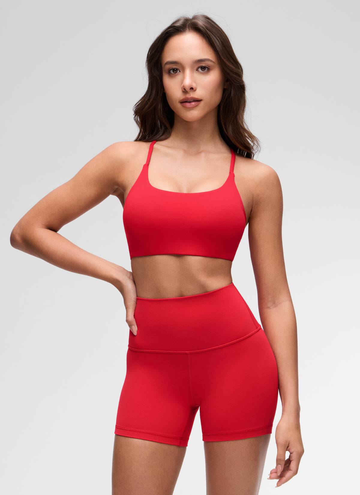 CRZ YOGA Bra Olahraga Wanita dengan Leher Bulat, Desain Twist, dan Punggung Silang untuk Yoga " Butterluxe " Warna Aurora Red