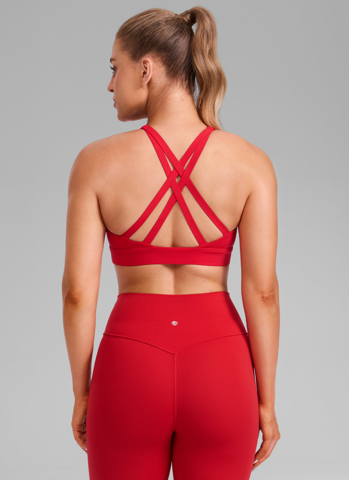 CRZ YOGA Bra Olahraga Wanita Butterlift® dengan Leher Bulat dan Punggung Silang untuk Latihan, Warna Aurora Red