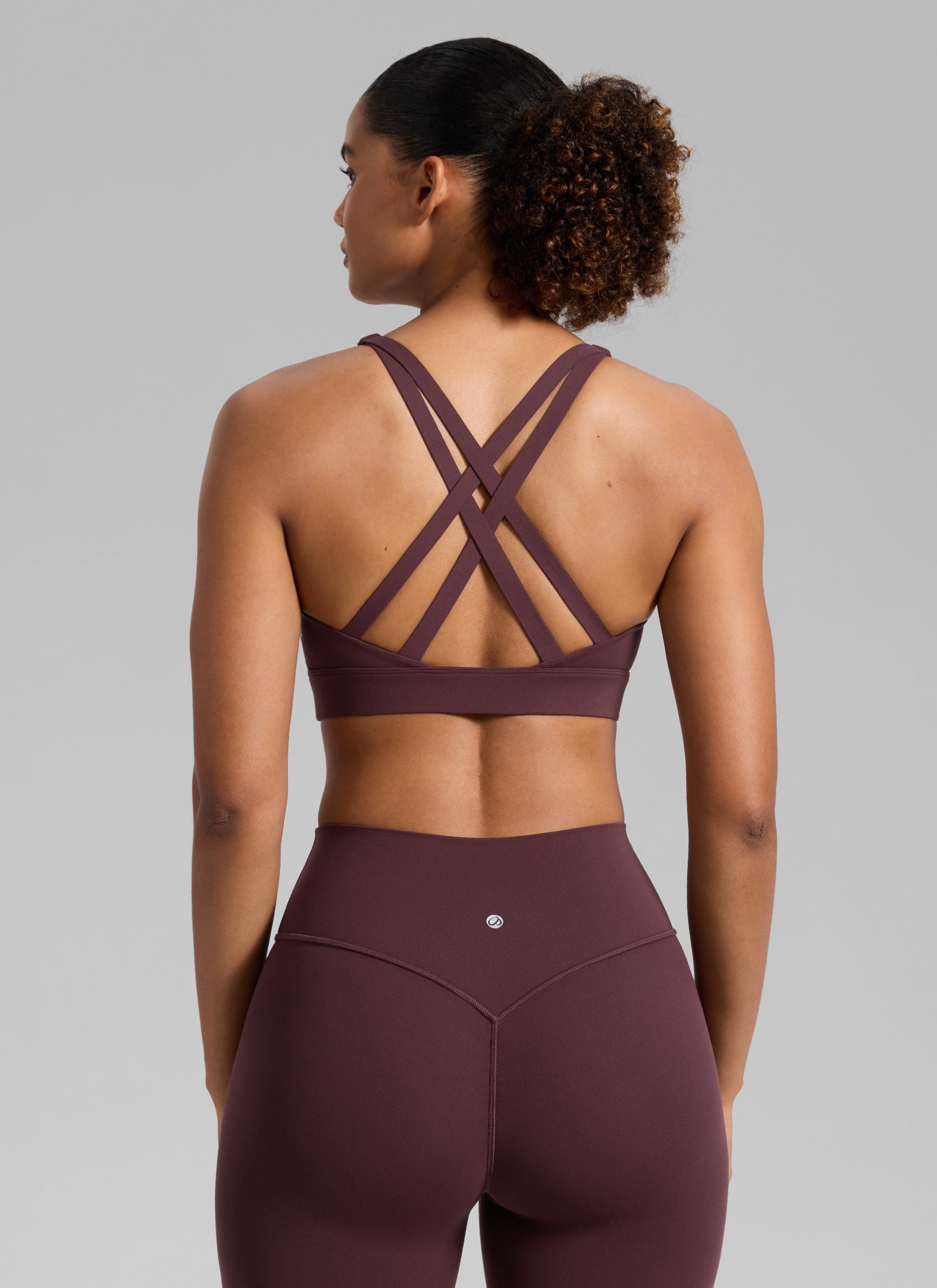 CRZ YOGA Bra Olahraga Wanita Butterlift® untuk Latihan, Leher Bulat, Punggung Silang, Warna Ripe Plum