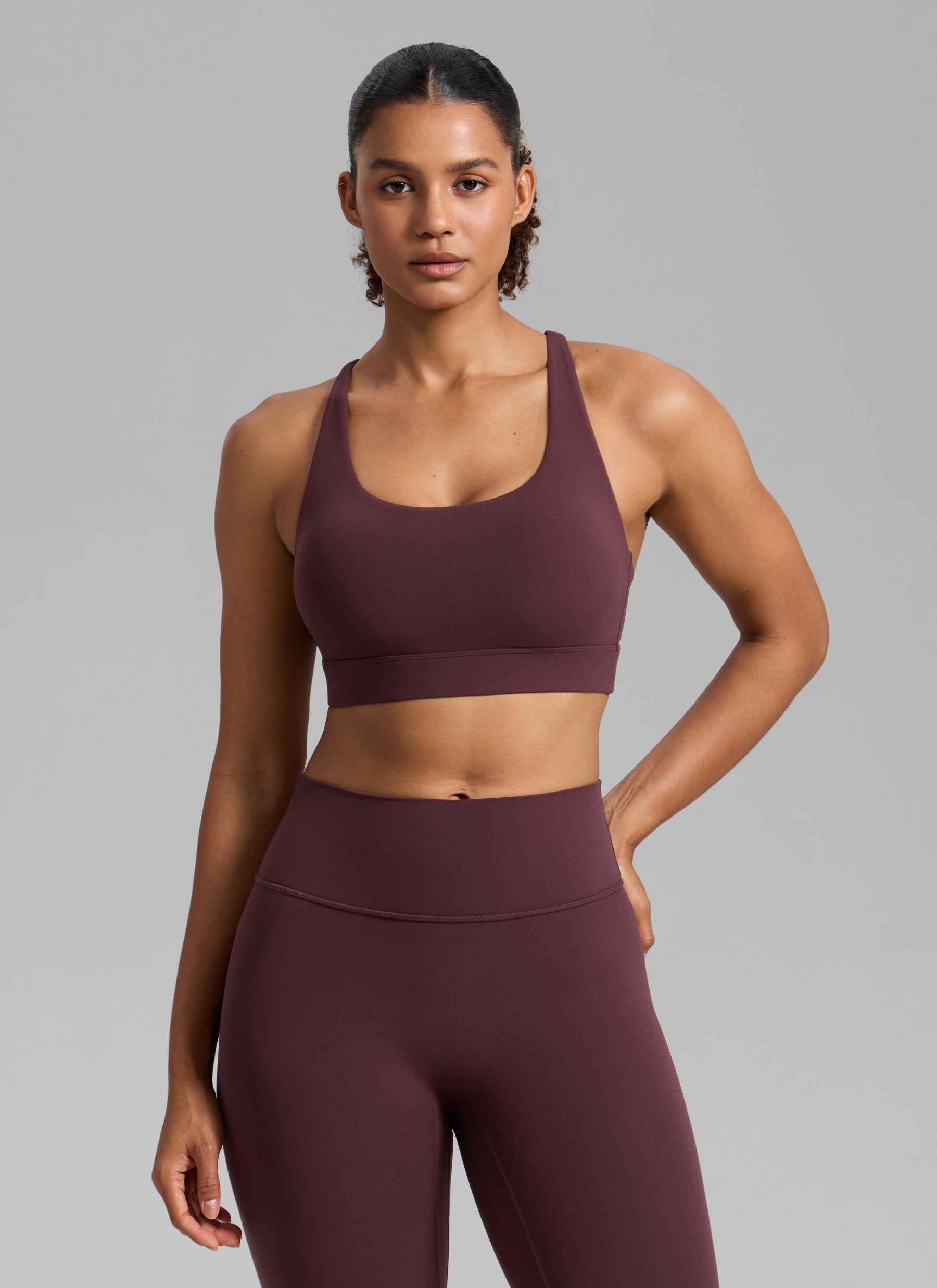 CRZ YOGA Bra Olahraga Wanita Butterlift® untuk Latihan, Leher Bulat, Punggung Silang, Warna Ripe Plum