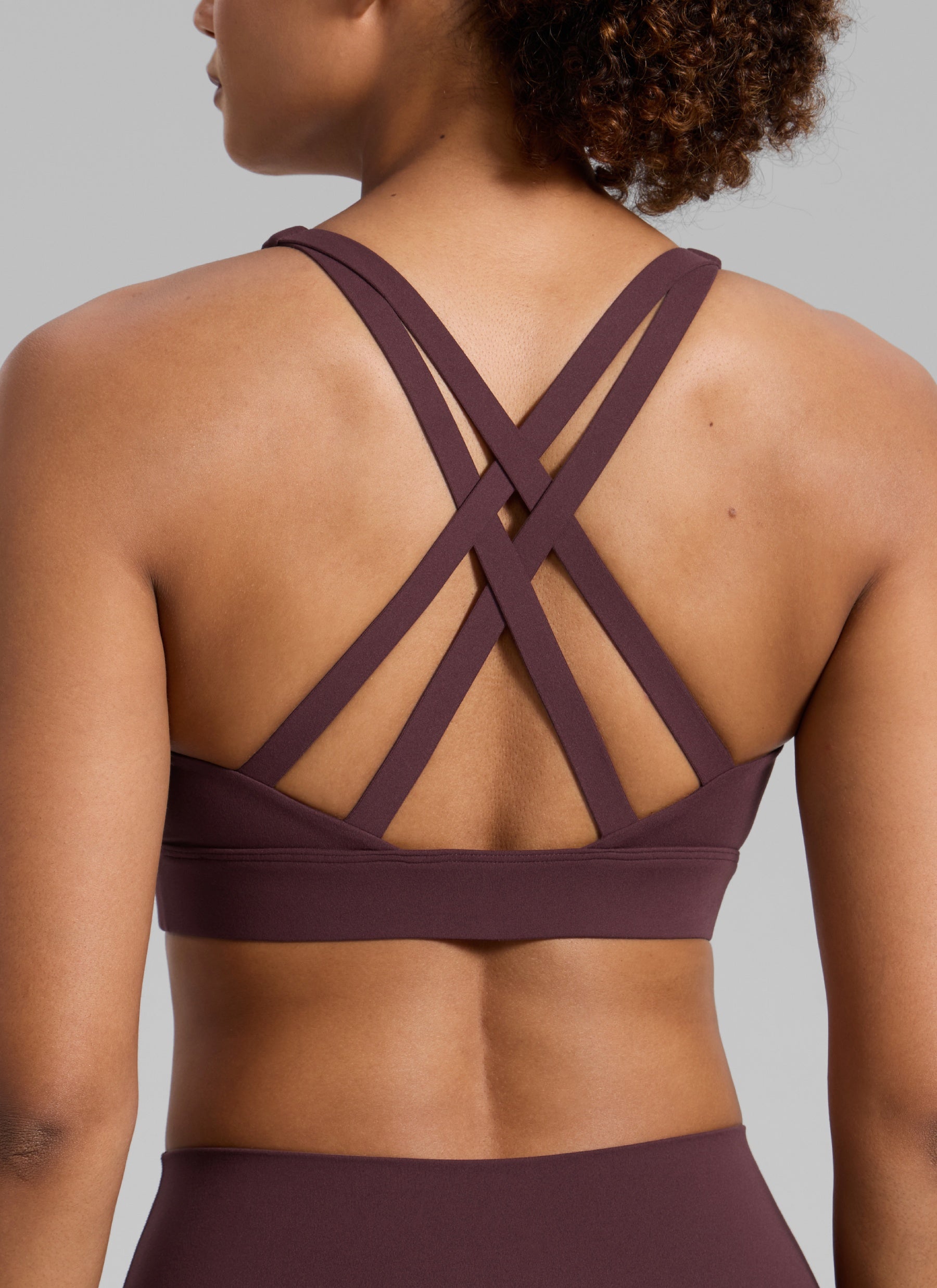 CRZ YOGA Bra Olahraga Wanita Butterlift® untuk Latihan, Leher Bulat, Punggung Silang, Warna Ripe Plum