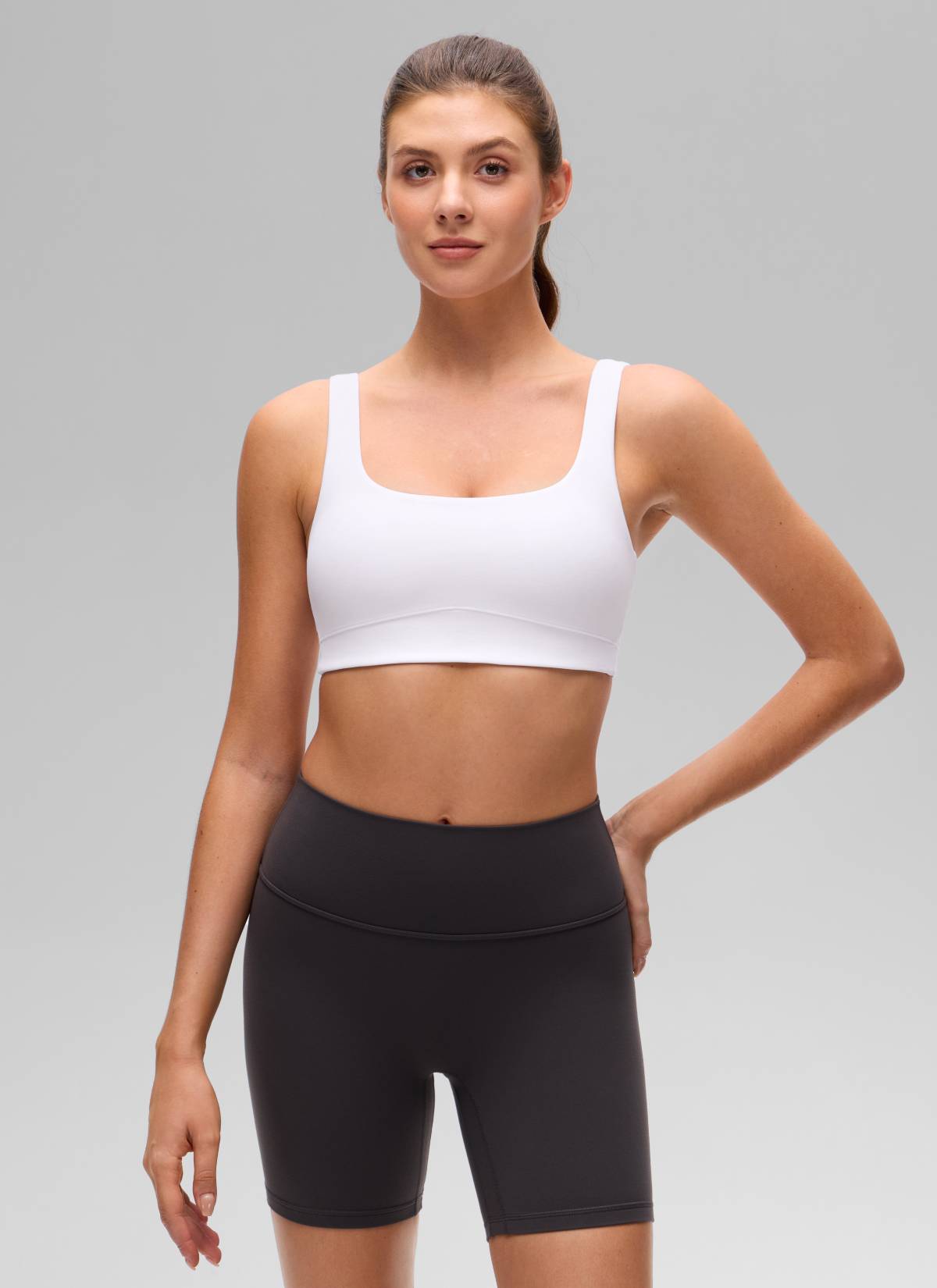CRZ YOGA Bra Olahraga Wanita dengan Punggung Terbuka ( Butterluxe ) Dukungan Ringan, Warna Putih
