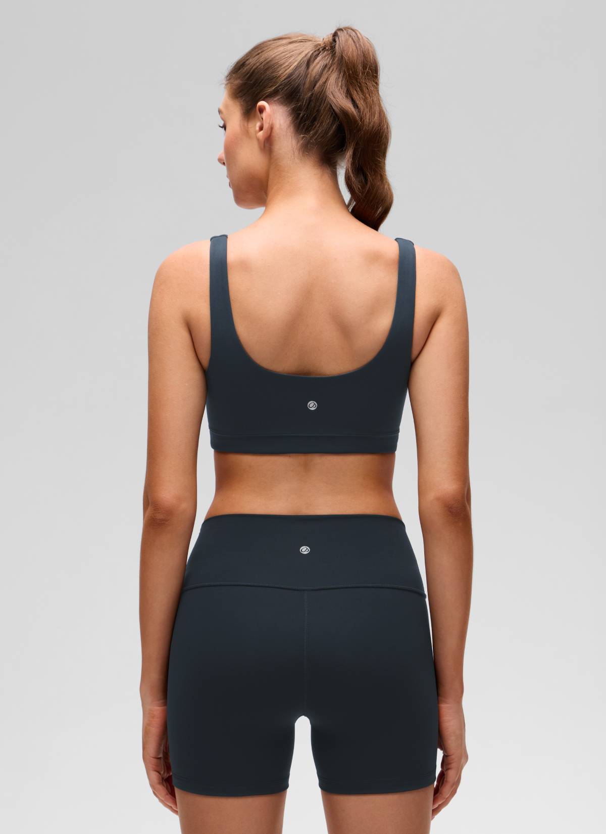 CRZ YOGA Bra Olahraga Wanita dengan Punggung Terbuka ( Butterluxe ) Dukungan Ringan, Warna True Navy
