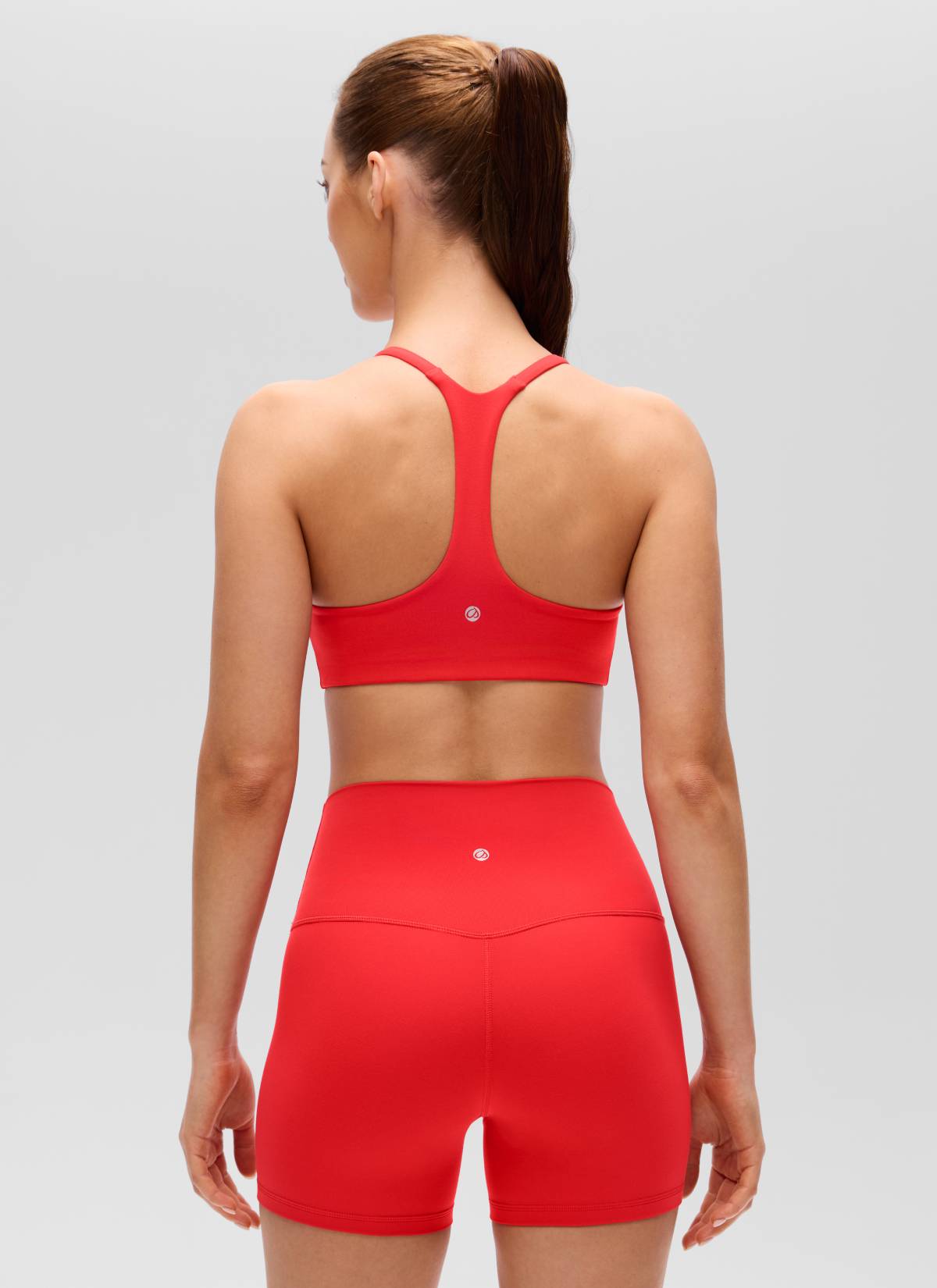 CRZ YOGA Bra Olahraga Tali Tipis Model Silang Belakang Leher V Butterluxe Wanita Merah Tua