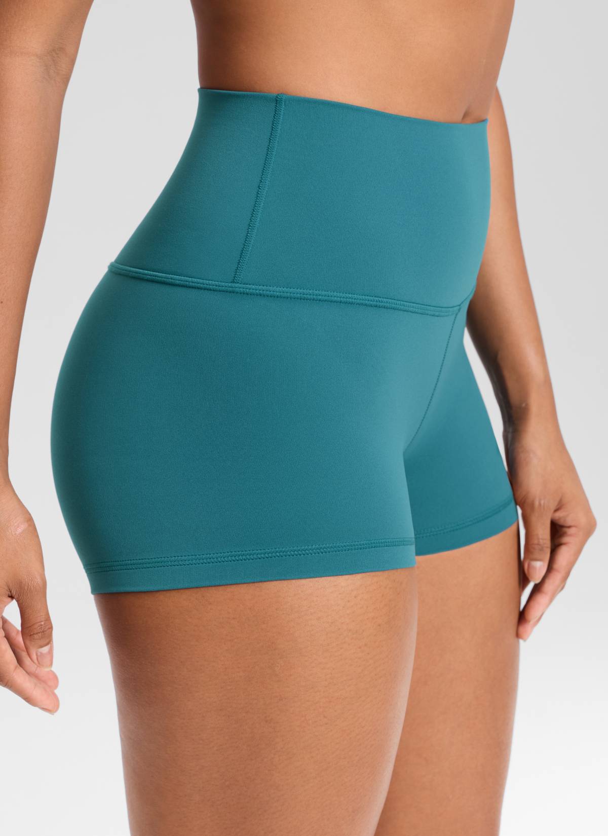 CRZ YOGA Celana Pendek Biker Wanita High Rise Booty Butterluxe 2.5'' Hijau Giok