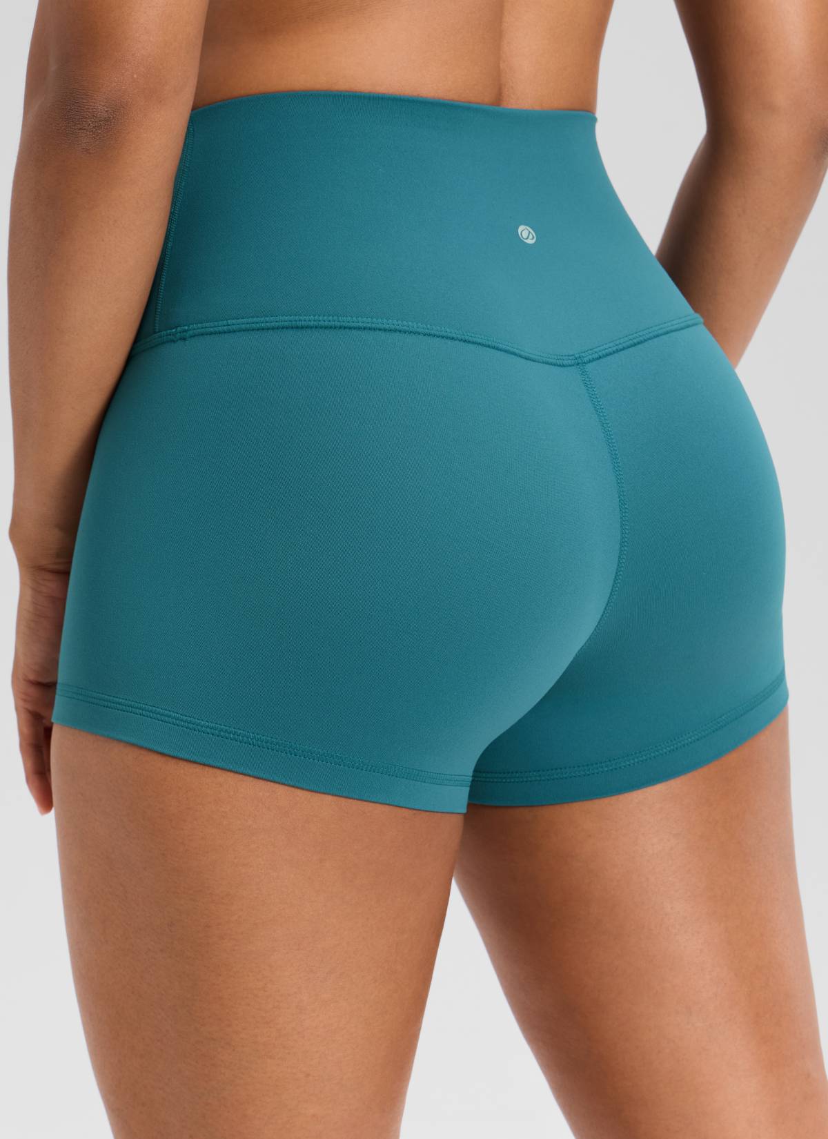 CRZ YOGA Celana Pendek Biker Wanita High Rise Booty Butterluxe 2.5'' Hijau Giok