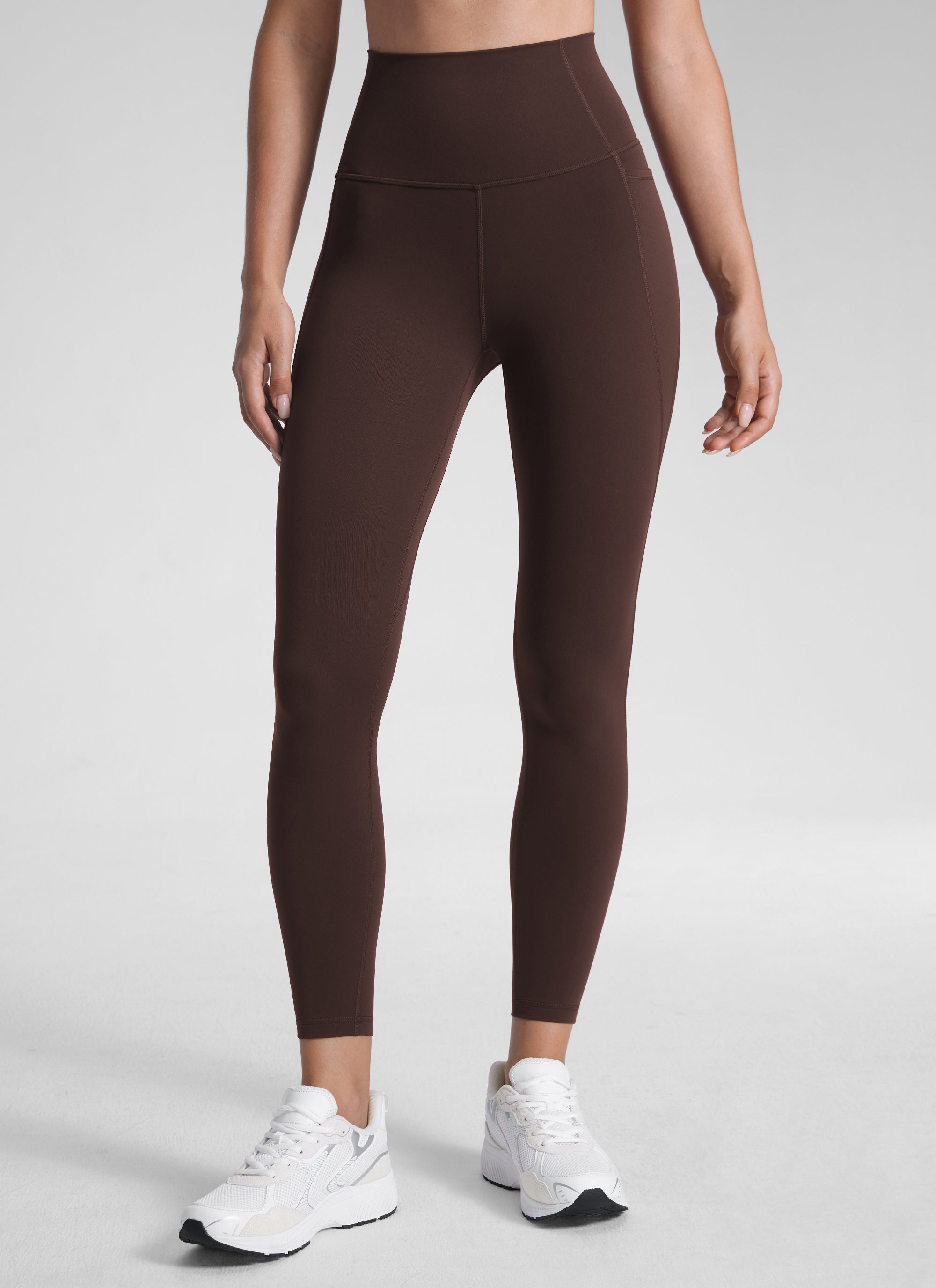 CRZ YOGA Legging Wanita Model Yoga Lounge dengan Pinggang Tinggi dan Saku " Butterluxe " 25'' Warna Cokelat Hot Fudge