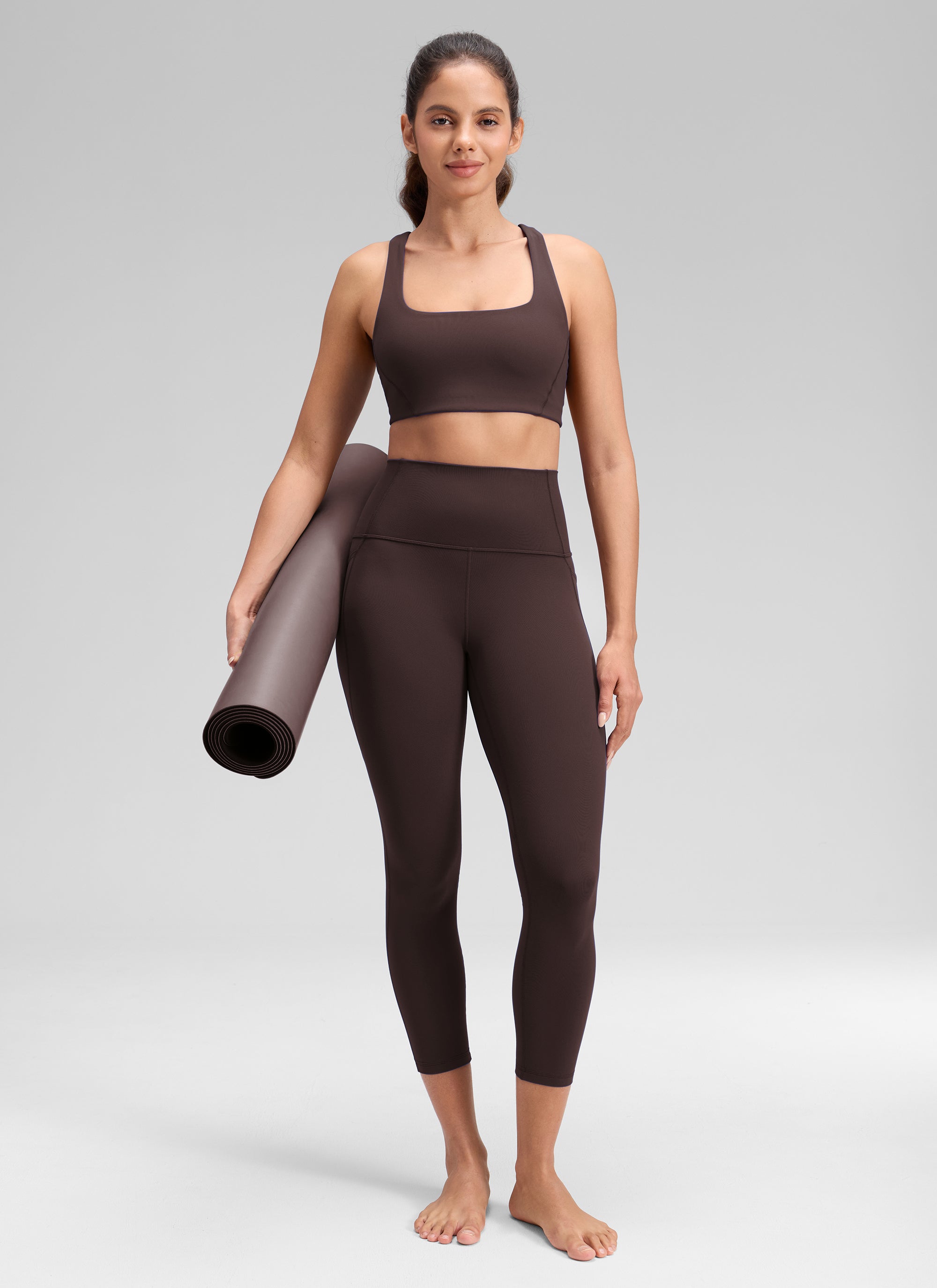 CRZ YOGA Legging Capri Wanita dengan Pinggang Tinggi dan Saku, Model " Butterluxe ", Panjang 23 inci, Warna Cokelat Hot Fudge