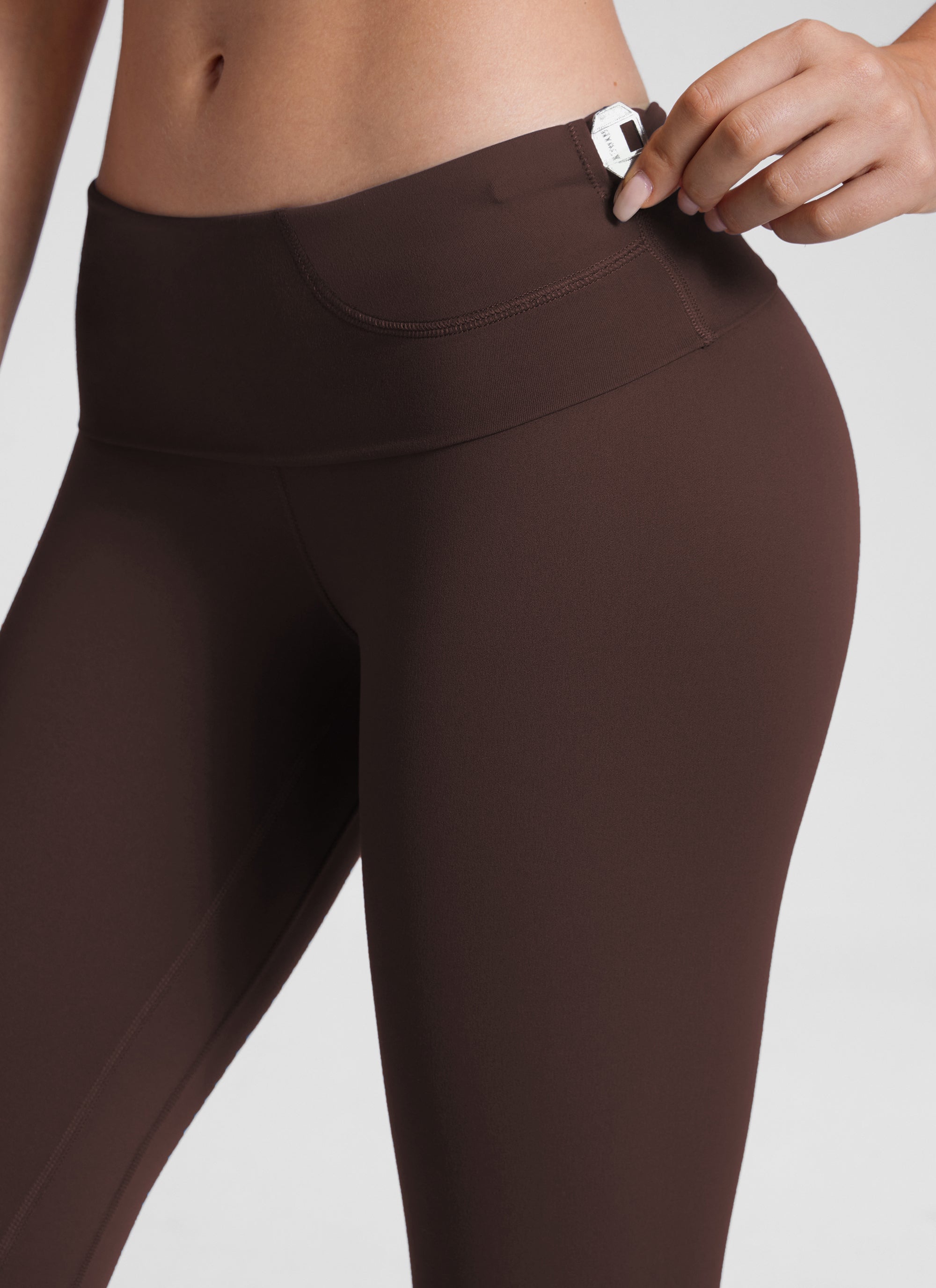 CRZ YOGA Legging Yoga Wanita Model Lounge Super High Rise dengan Desain " Butterluxe " 25'' Warna Hot Fudge Brown