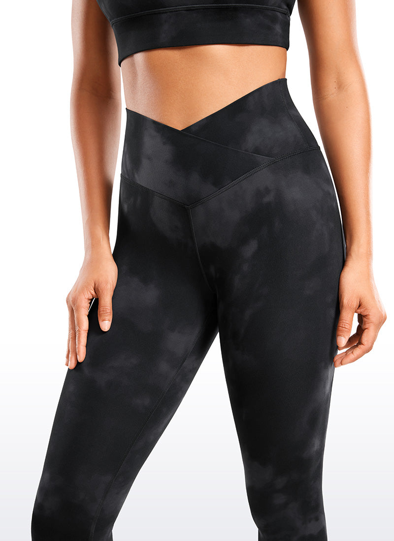 CRZ YOGA Legging Yoga Wanita Model High Rise dengan Desain " Butterluxe ", Panjang 28 inci, Pinggang Silang V, Warna Hitam dengan Motif Tie-Dye Bunga