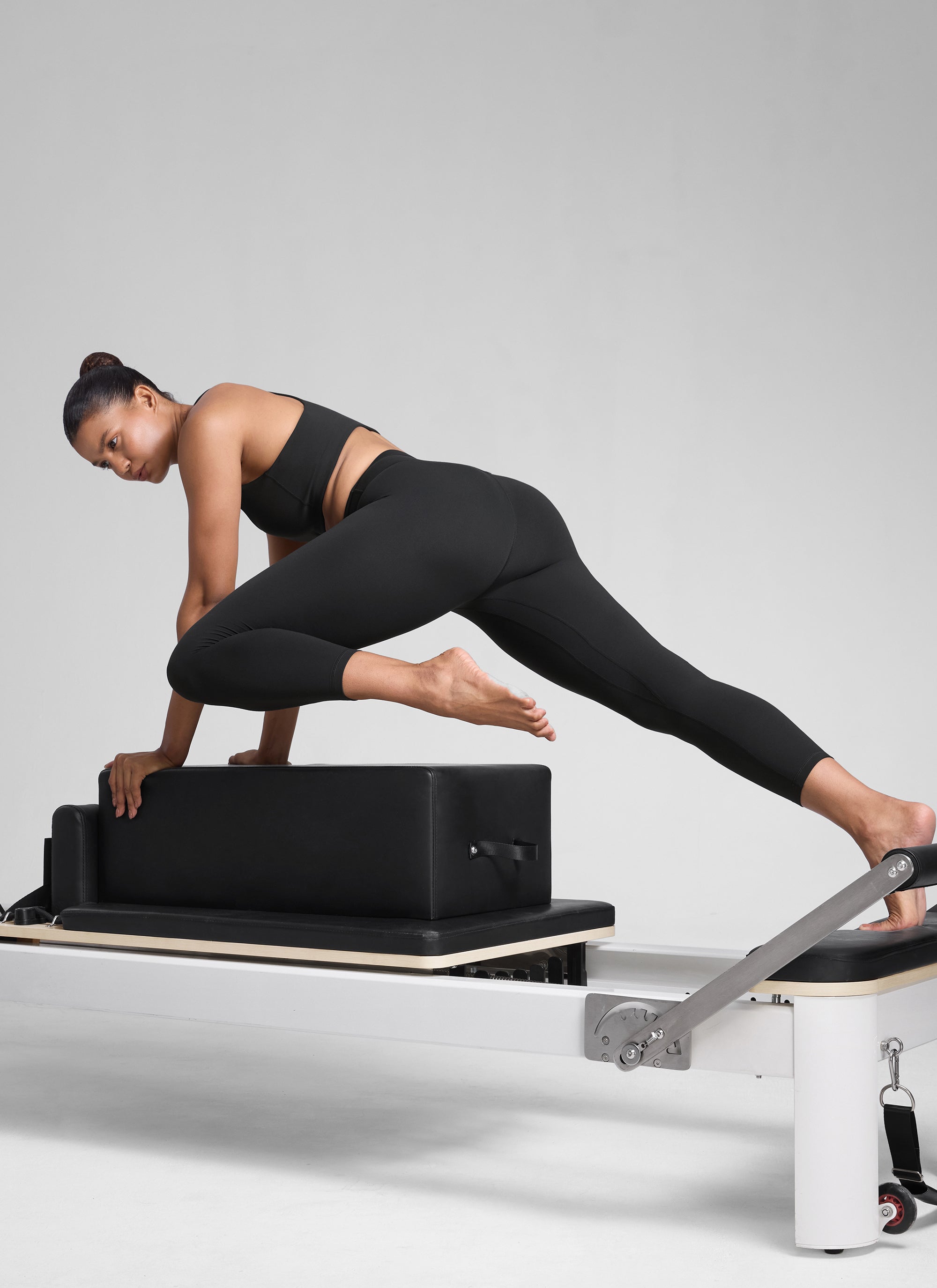 CRZ YOGA Legging Olahraga Capri Pinggang Tinggi untuk Wanita 23