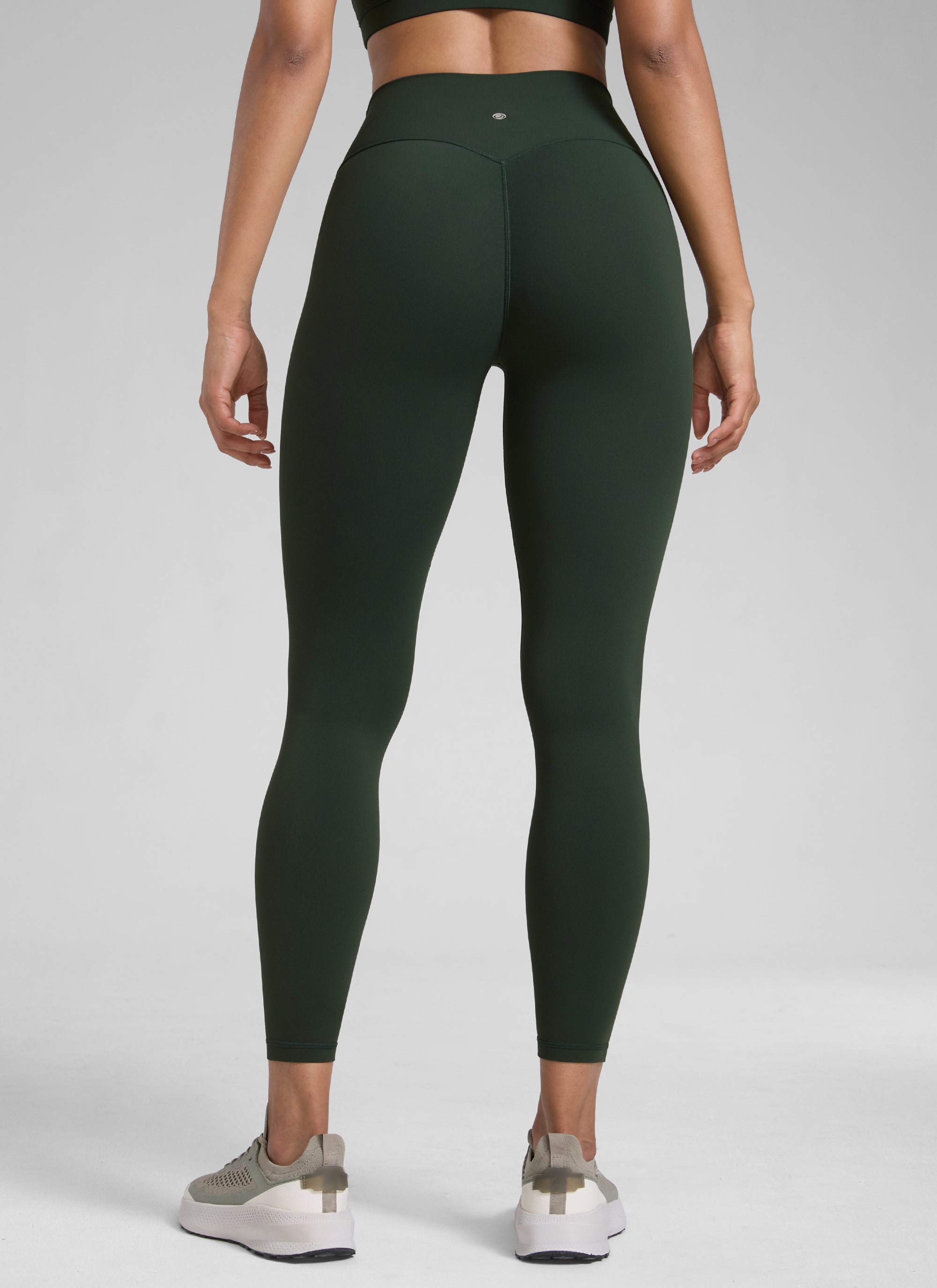 CRZ YOGA Legging Wanita dengan Potongan Tinggi " Butterlift " yang Menonjolkan Bokong, Tanpa Jahitan Depan, Warna Legend Green