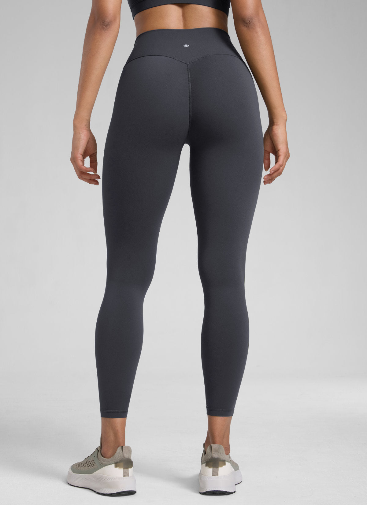 CRZ YOGA Legging Wanita dengan Potongan Tinggi " Butterlift " yang Menonjolkan Bokong, Tanpa Jahitan Depan, Warna Abu-abu Grafit