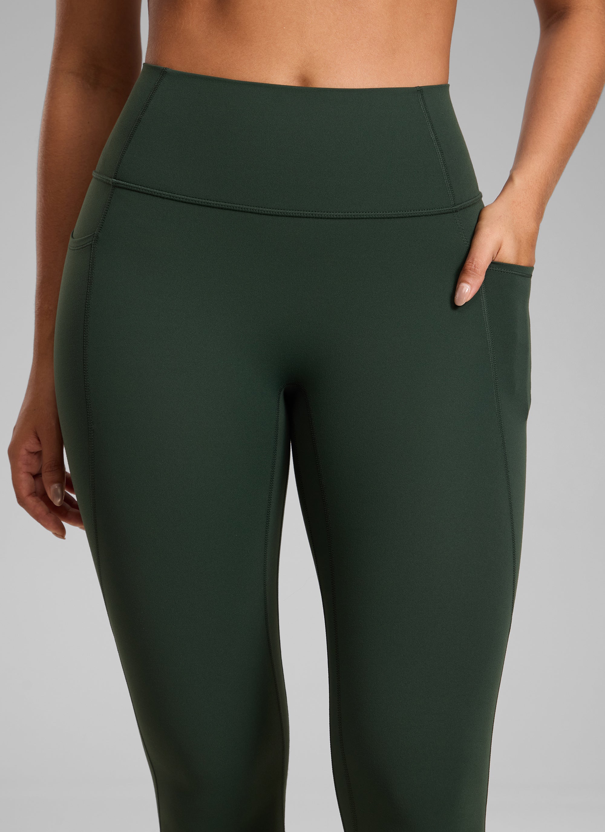 CRZ YOGA Legging Wanita dengan Pinggang Tinggi, Tanpa Jahitan Depan, dan Kantong, Model " Butterlift ", Warna Legend Green