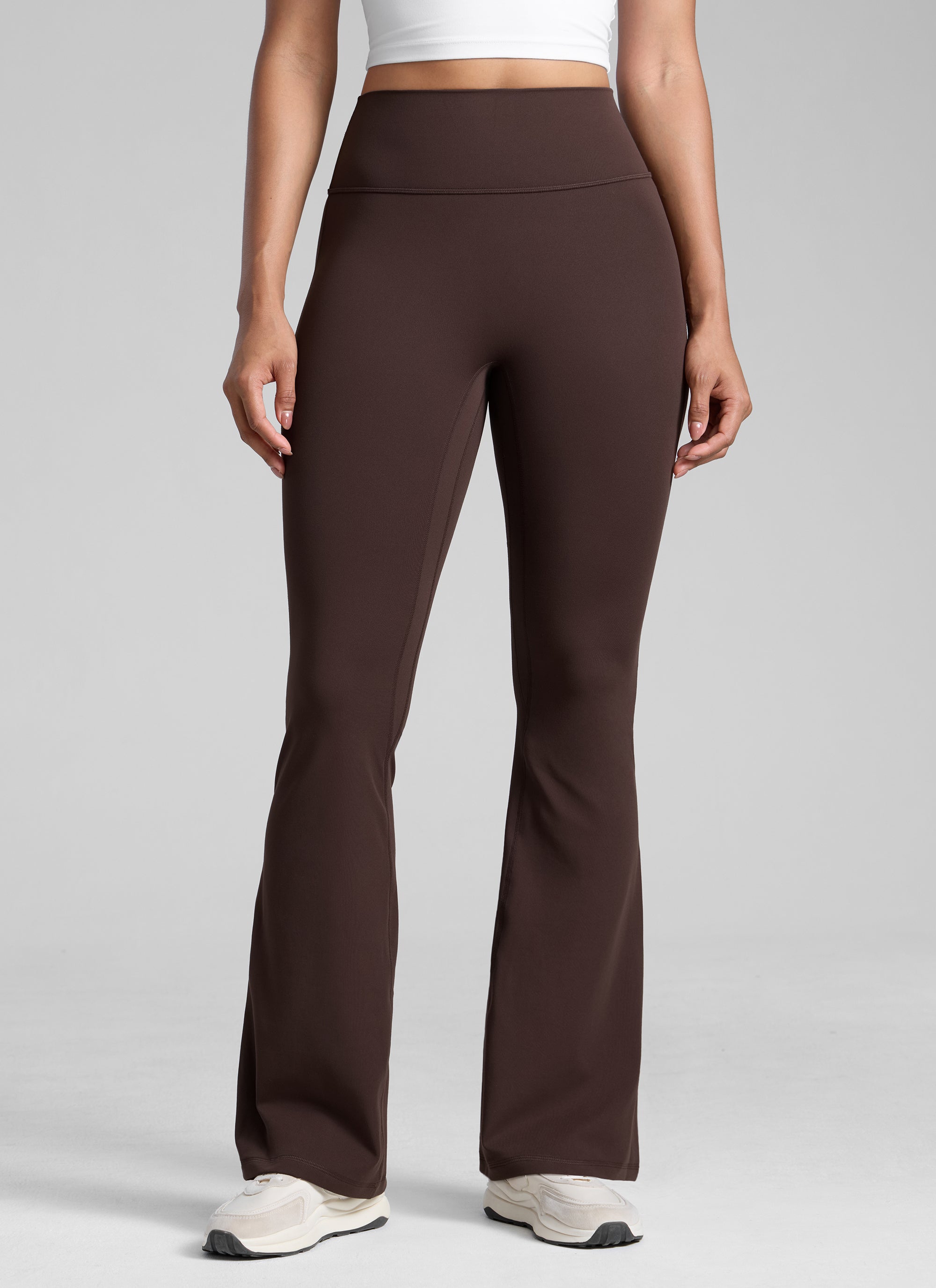 CRZ YOGA Legging Wanita dengan Desain " Butterlift " dan Bagian Belakang yang Dapat Dikerutkan serta Potongan Kaki Melebar 31