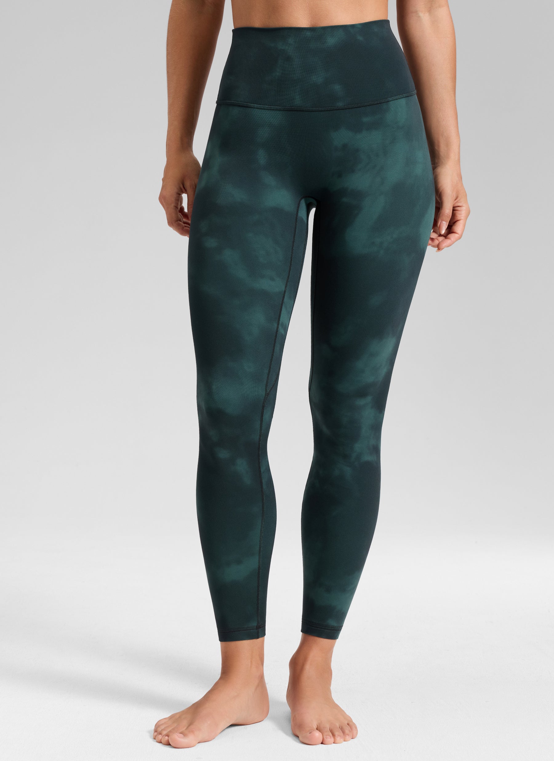 CRZ YOGA Legging Yoga Wanita Model " Butterluxe " dengan Pinggang Tinggi dan Tanpa Jahitan Depan, Panjang 25 inci, Warna Hijau Zamrud dengan Motif Bunga Tie-Dye