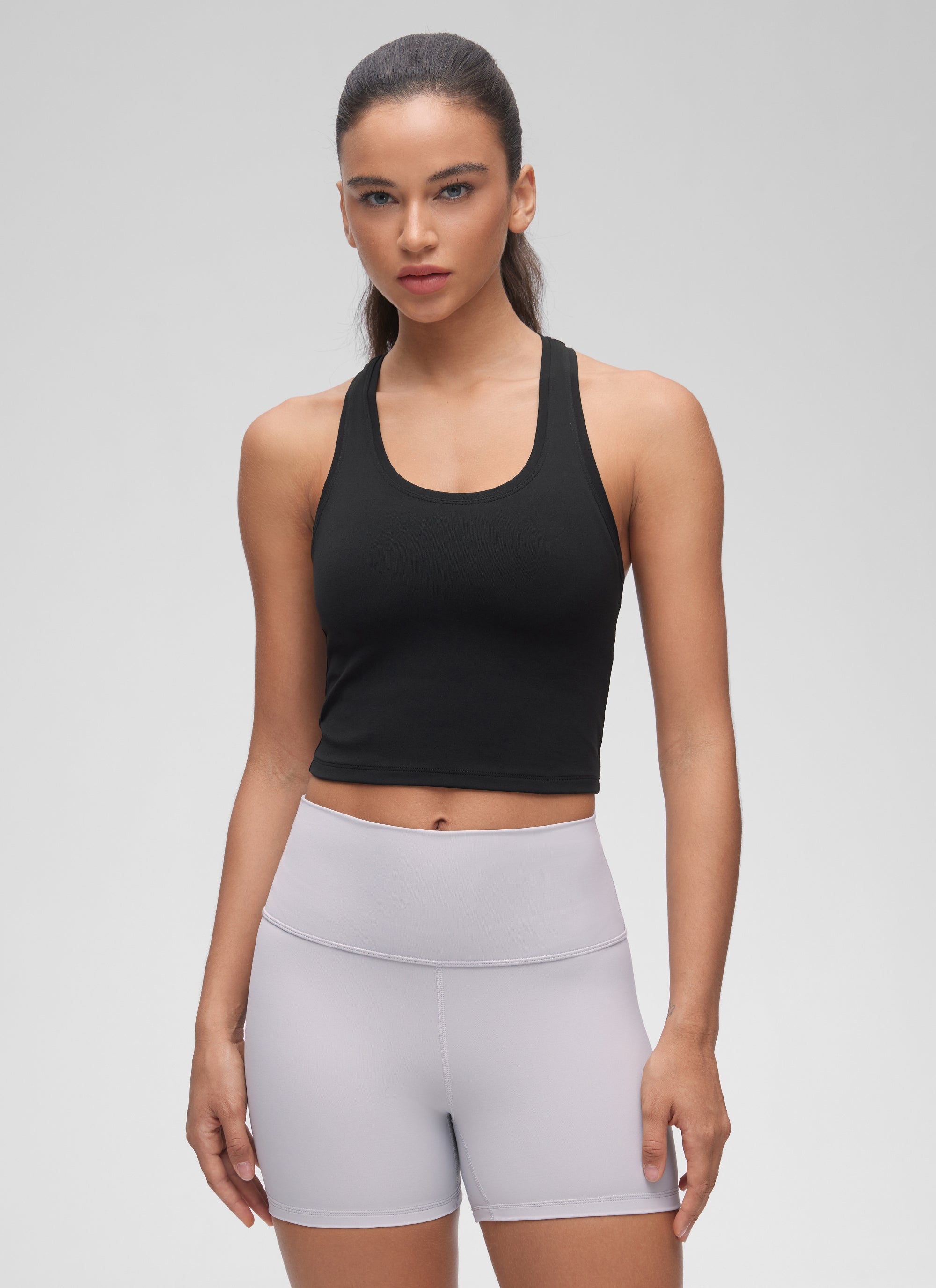 CRZ YOGA Kaos Tank Yoga Santai Pendek untuk Wanita dengan Leher Bulat dan Punggung Racerback, Motif " Butterluxe ", Warna Hitam