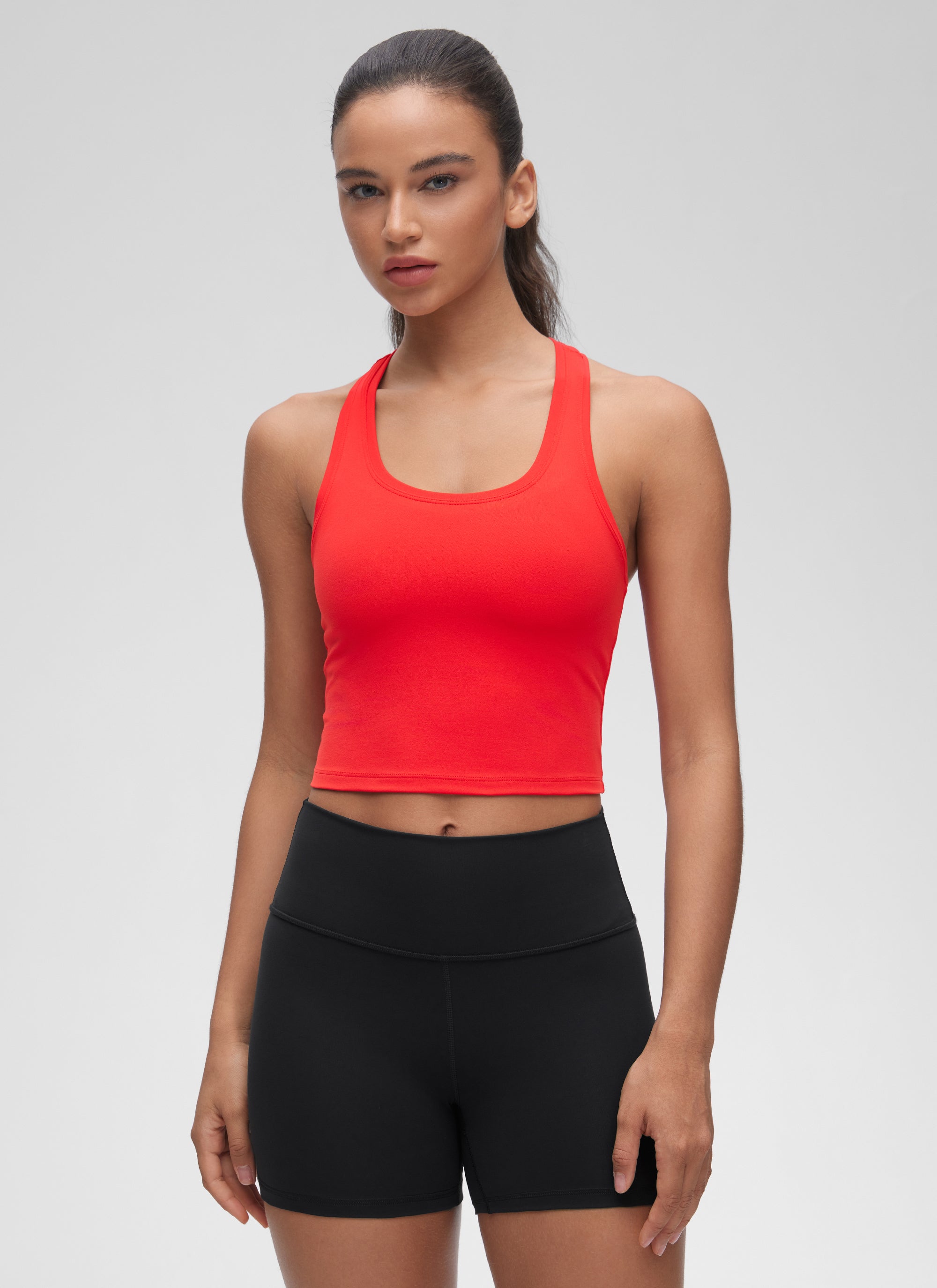 CRZ YOGA Kaos Tank Yoga Wanita " Butterluxe " dengan Leher Bulat, Punggung Racerback, dan Potongan Pendek, Warna Merah Tua