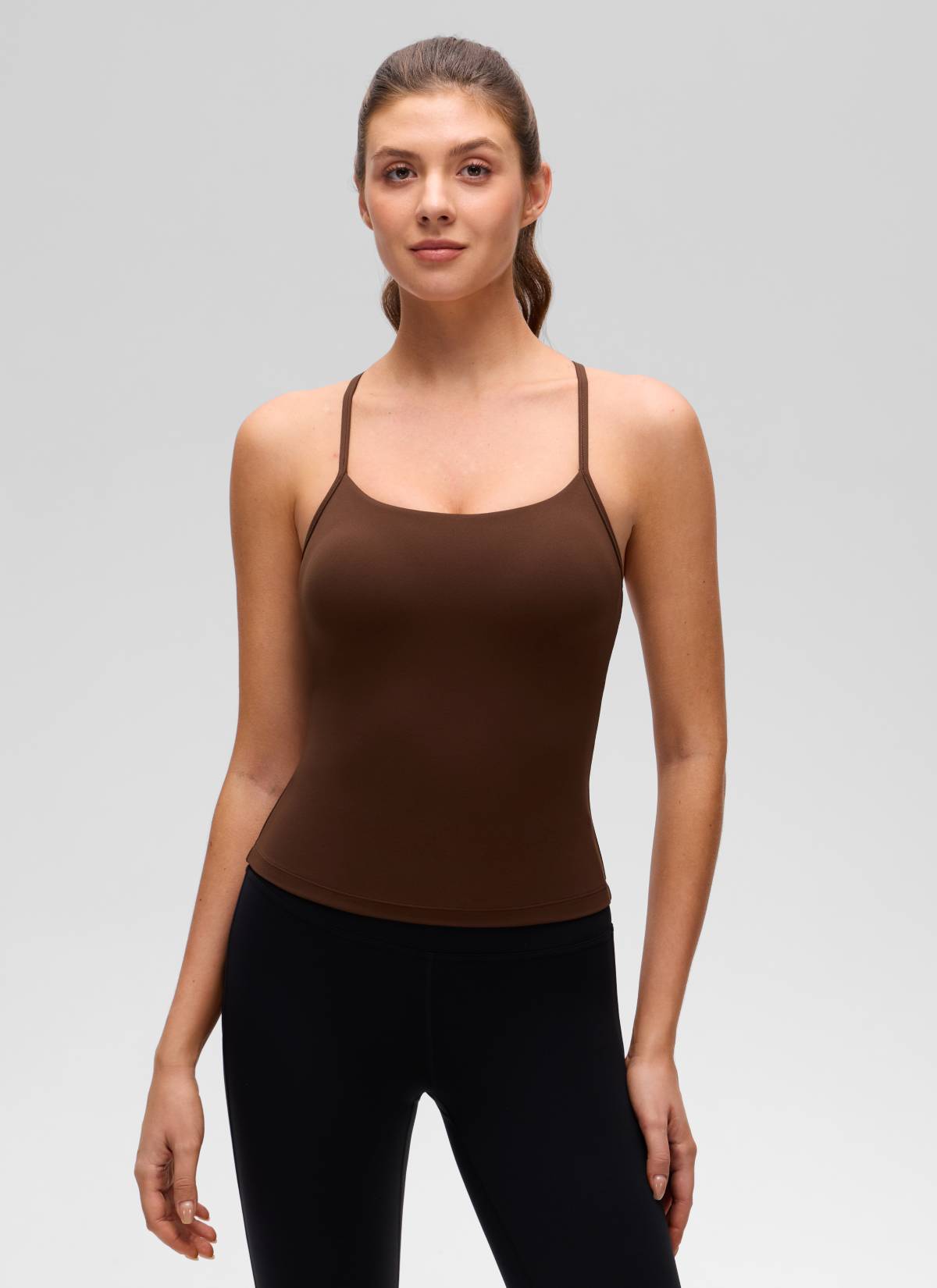 Butterluxe CRZ YOGA Kaos Tanktop Yoga Wanita Model Slim Fit dengan Bra Terintegrasi, Model Y Back, Warna Lava Brown