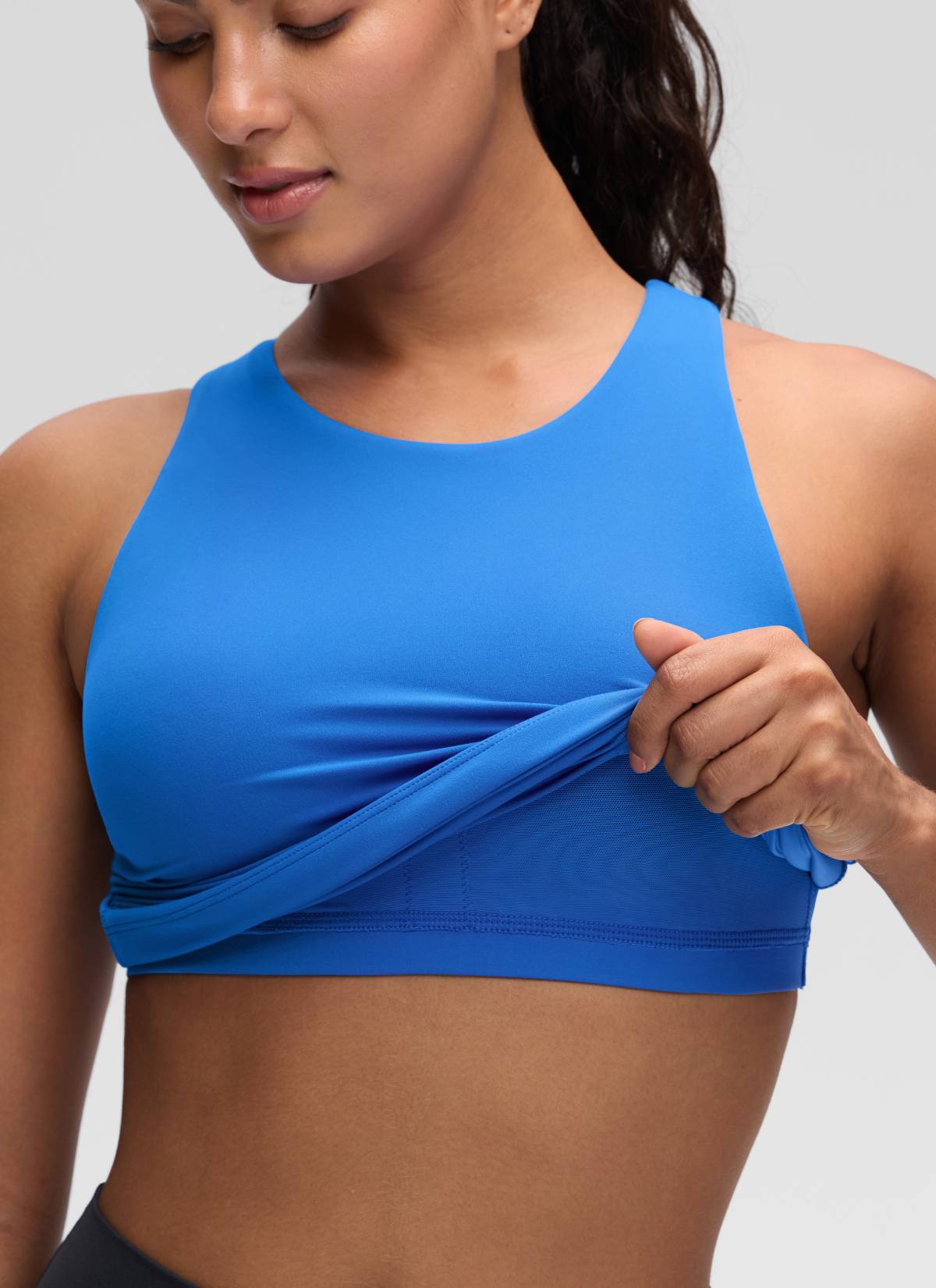 CRZ YOGA Atasan Yoga Wanita Model Slim Fit, Tank Top dengan Model Racerback dan Leher Tinggi, Warna Biru Berkilau ( Butterluxe )