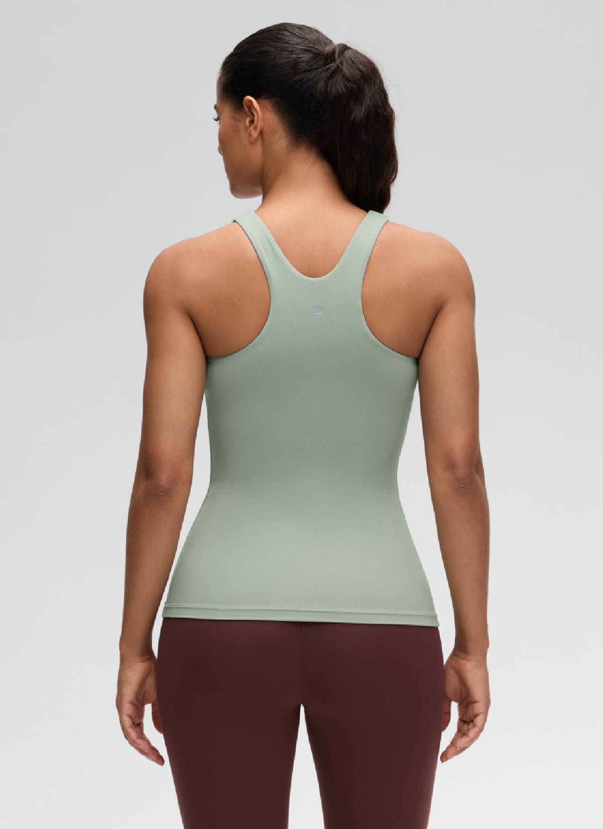 CRZ YOGA Atasan Yoga Wanita Model Slim Fit, Tank Top Racerback dengan Leher Tinggi, Motif Daun Palem Hijau, " Butterluxe "