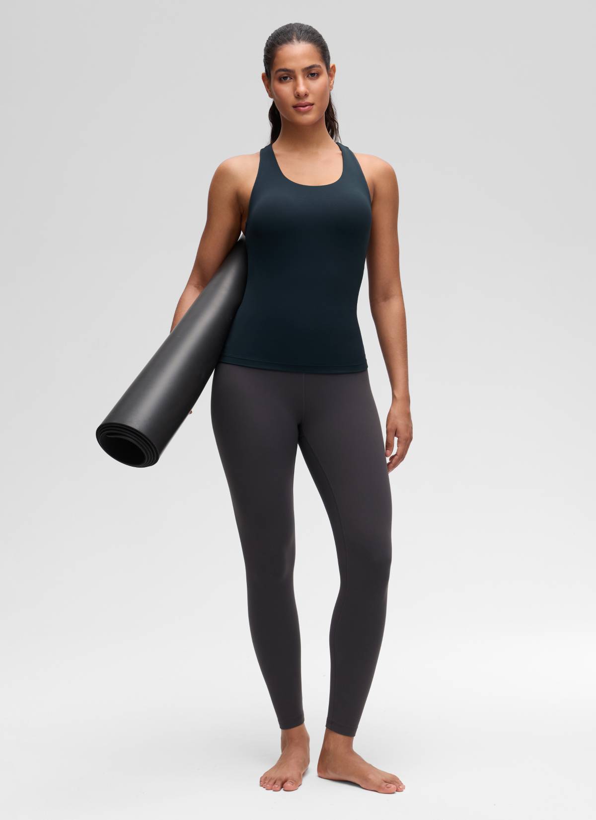 CRZ YOGA Atasan Yoga Wanita Model Ketat Butterluxe Tank Top dengan Bra Terintegrasi Warna True Navy