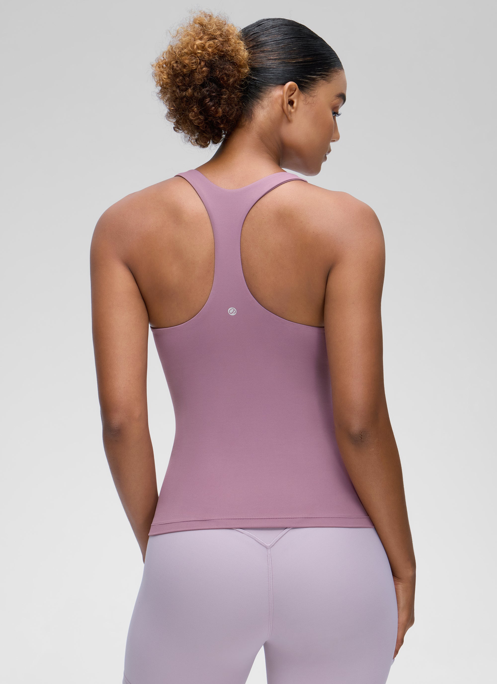 CRZ YOGA Atasan Yoga Wanita Model Ketat Butterluxe Tank Top dengan Bra Terintegrasi Warna Lavender Muda