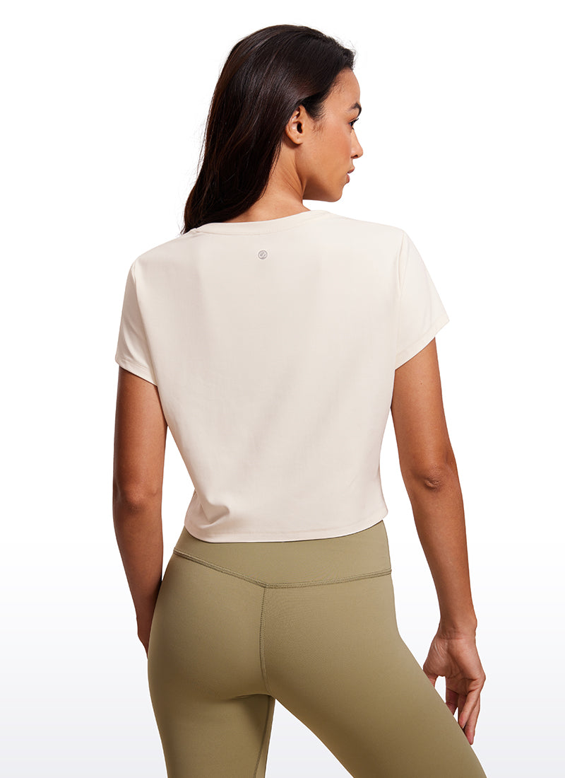CRZ YOGA Atasan Yoga Wanita Model Klasik Butterluxe Lengan Pendek dan Potongan Pendek Warna Putih dan Aprikot
