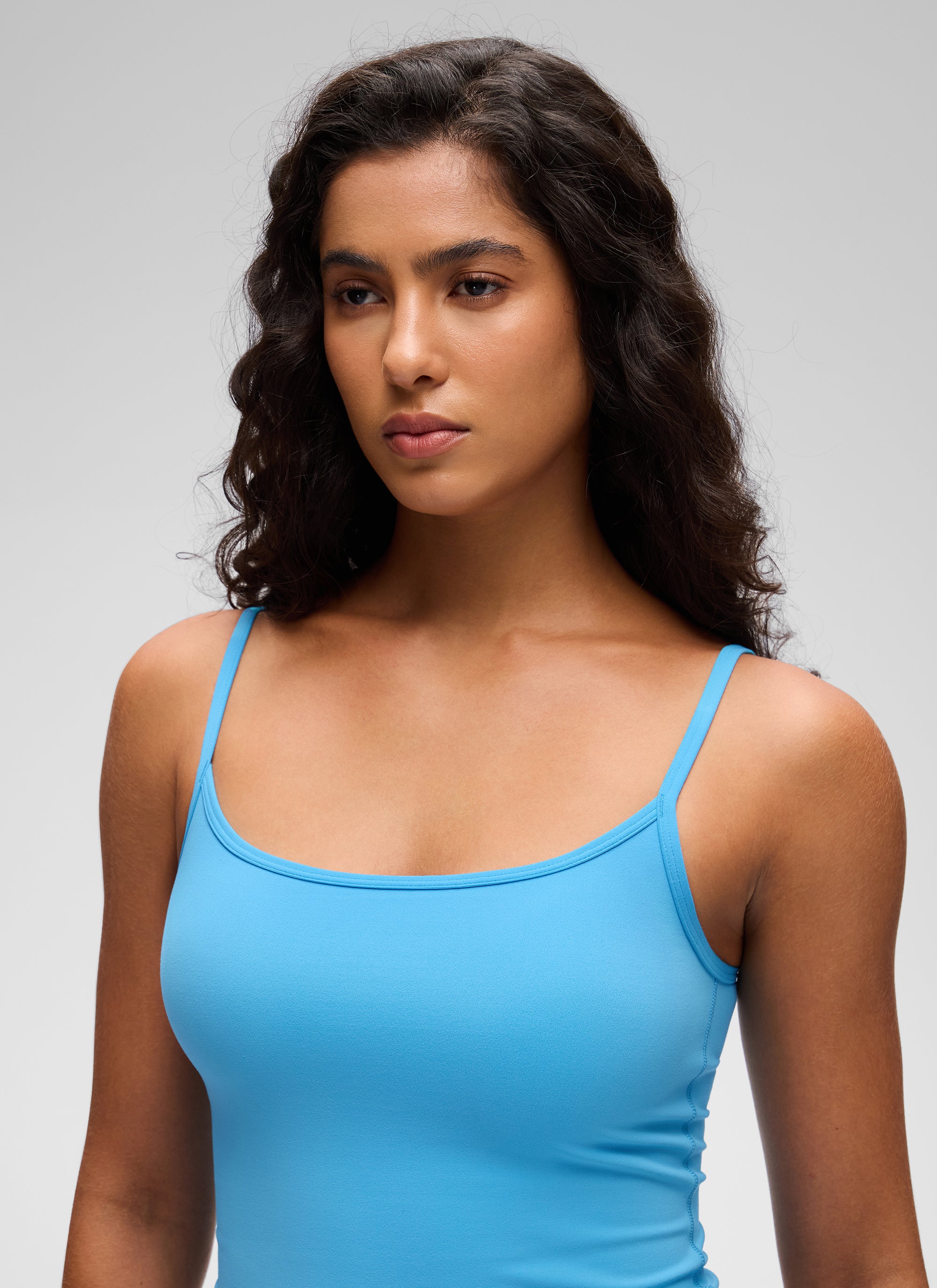 CRZ YOGA Tank Top Wanita " Butterluxe " Gaya Kasual, Leher Bulat, Punggung Berbentuk U, Lapisan Ganda, Warna Biru Kayak