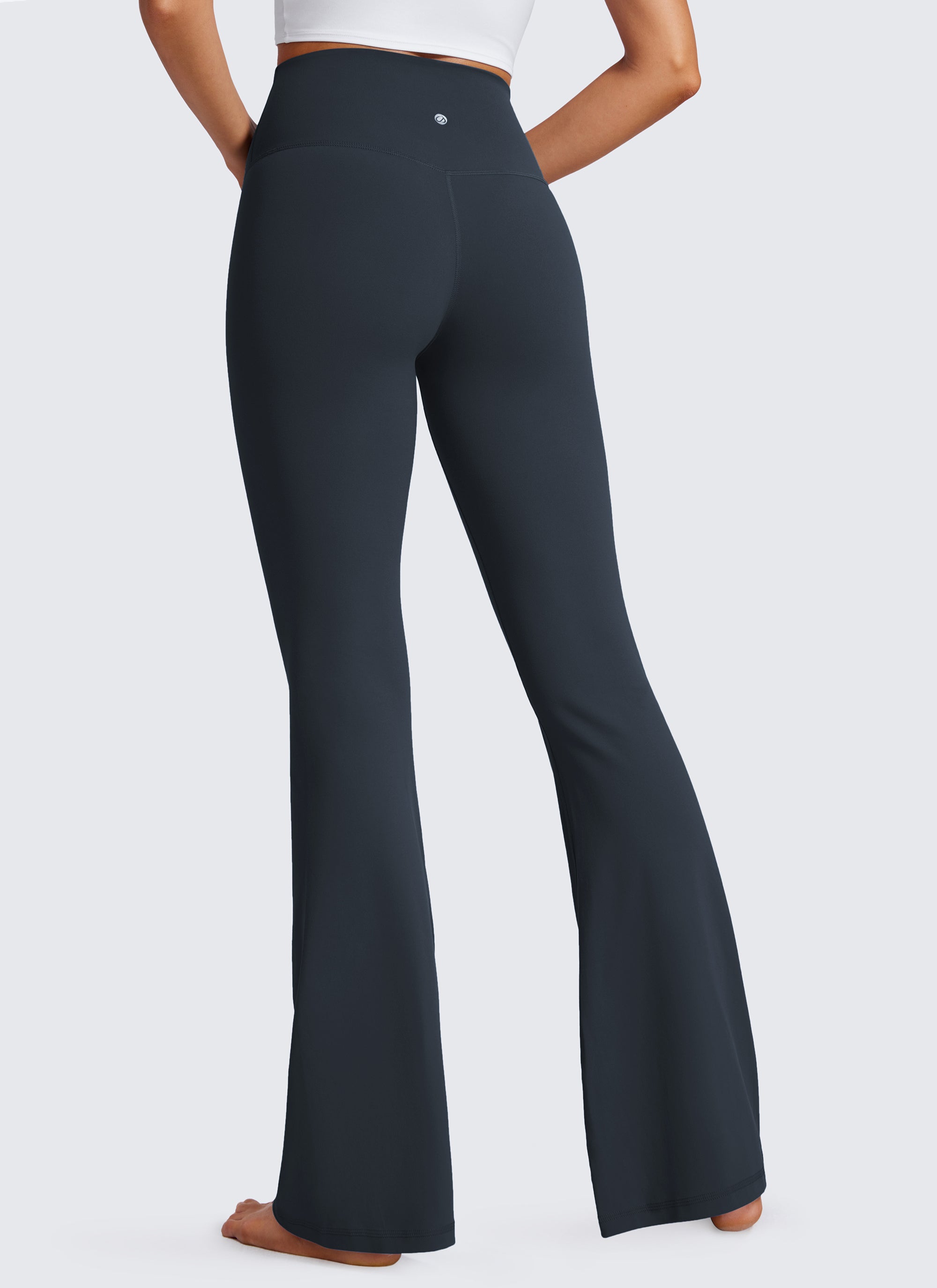 Butterluxe Legging Crossover Berpotongan Lebar 33''