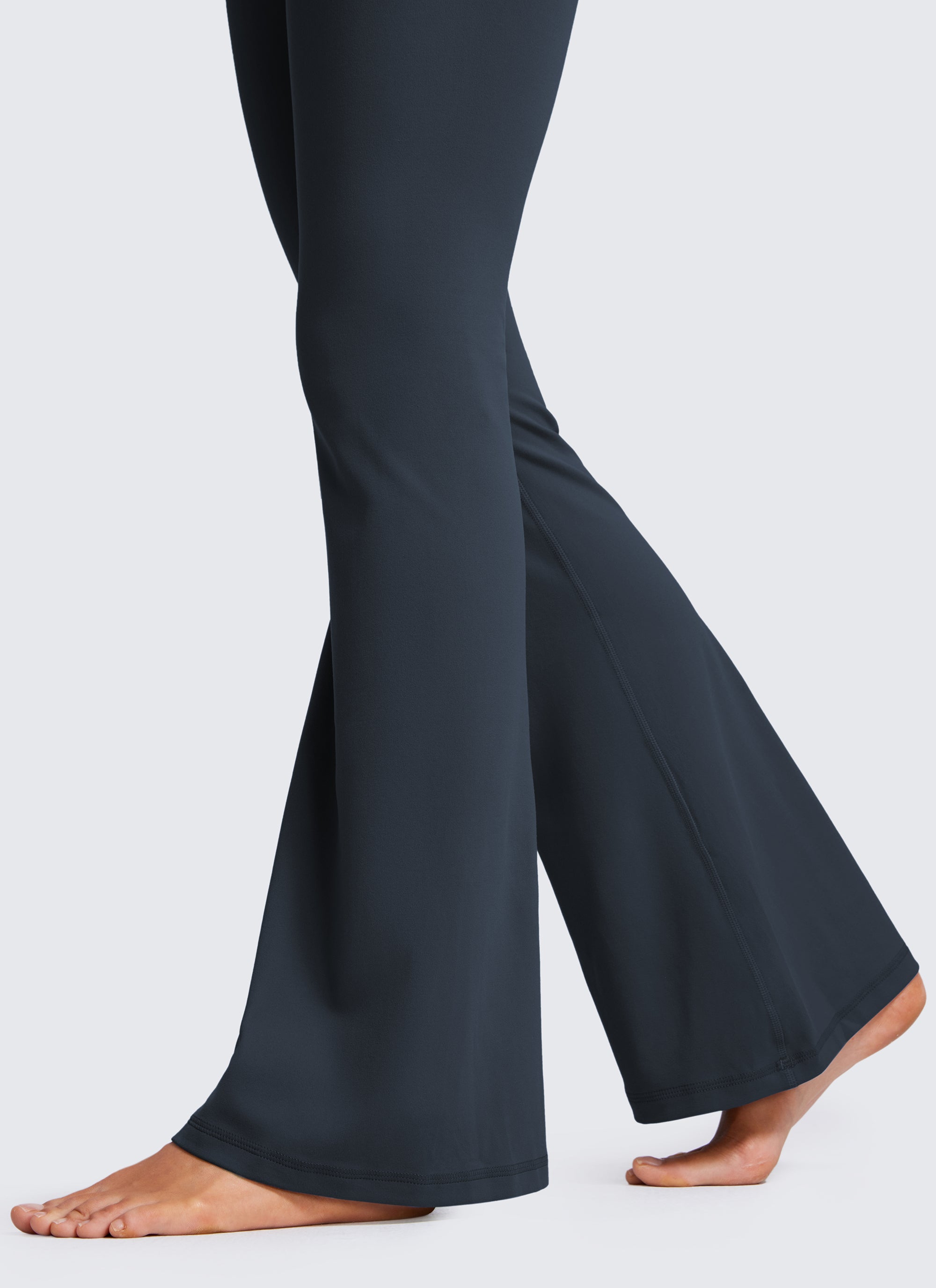 Butterluxe Legging Crossover Berpotongan Lebar 33''