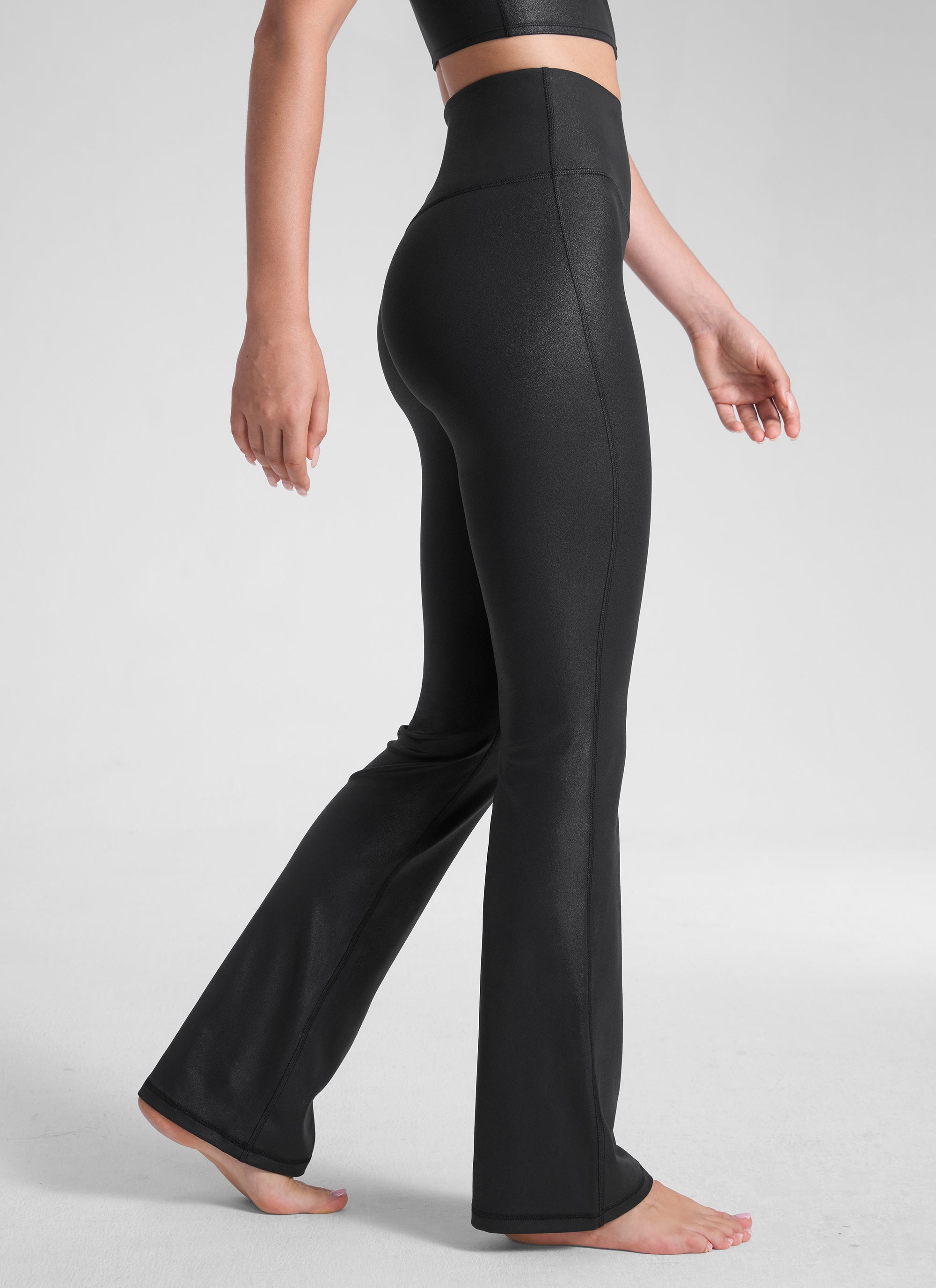 Legging Bootcut Flare Pinggang Tinggi Butterluxe Wanita CRZ YOGA 81 cm