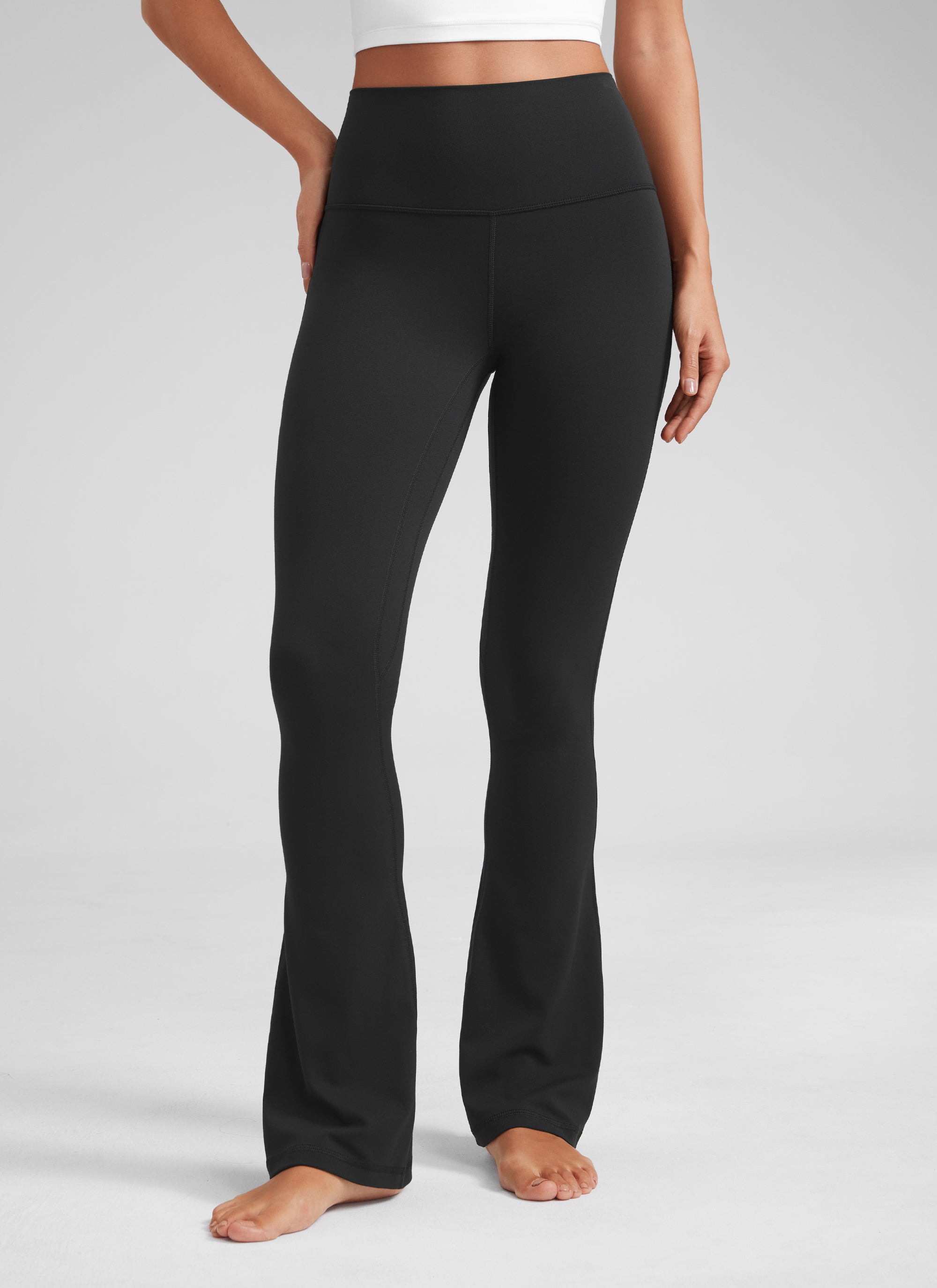 Legging Mini Suar Saku Pinggang Tinggi Butterluxe Wanita CRZ YOGA 81 cm