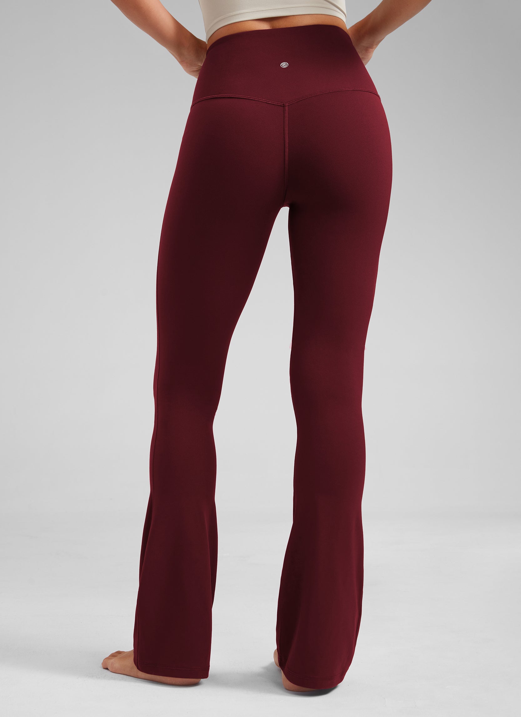 Legging Mini Suar Saku Pinggang Tinggi Butterluxe Wanita CRZ YOGA 81 cm