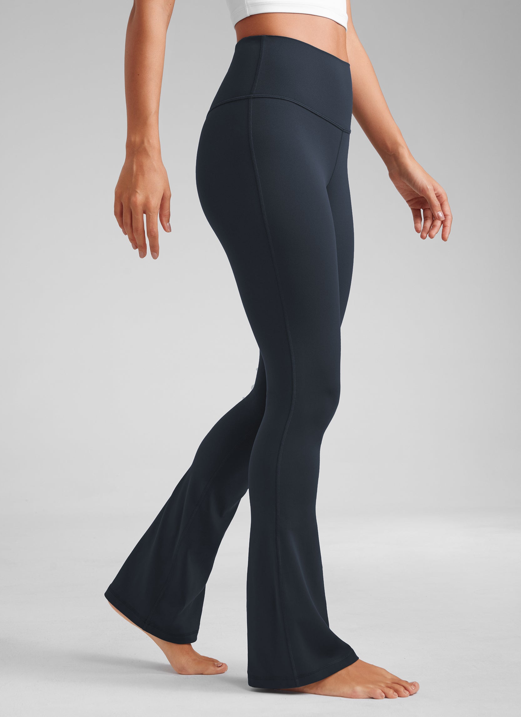 Legging Mini Suar Saku Pinggang Tinggi Butterluxe Wanita CRZ YOGA 81 cm