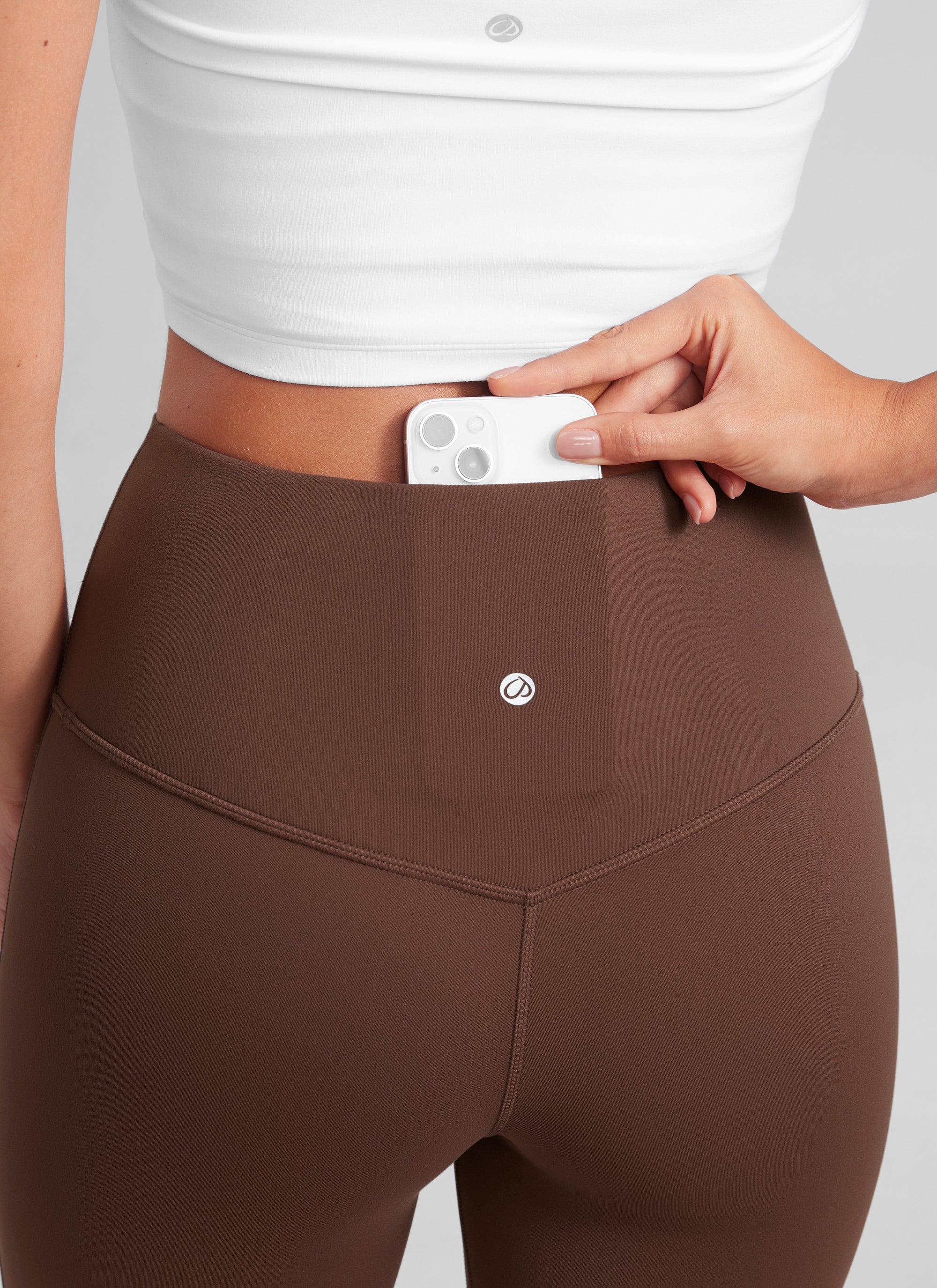 CRZ YOGA Wanita Butterluxe  Legging Mini Berpinggang Tinggi dengan Saku dan Potongan Kaki Melebar 30