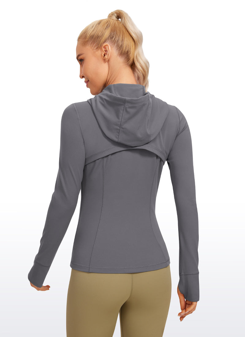 CRZ YOGA Hoodie Wanita dengan Ritsleting Penuh, Potongan Slim Fit, Saku, dan Motif " Butterluxe ", Warna Dark Carbon
