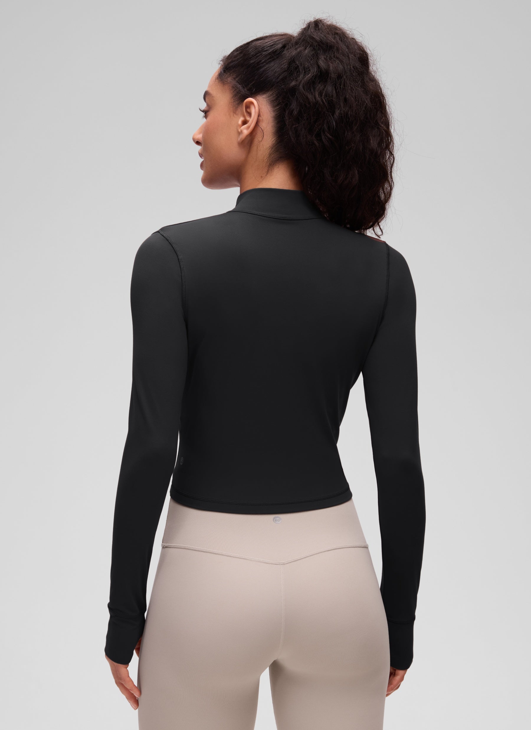 CRZ YOGA Jaket Luar Pendek Wanita dengan Resleting Penuh " Butterluxe " Warna Hitam