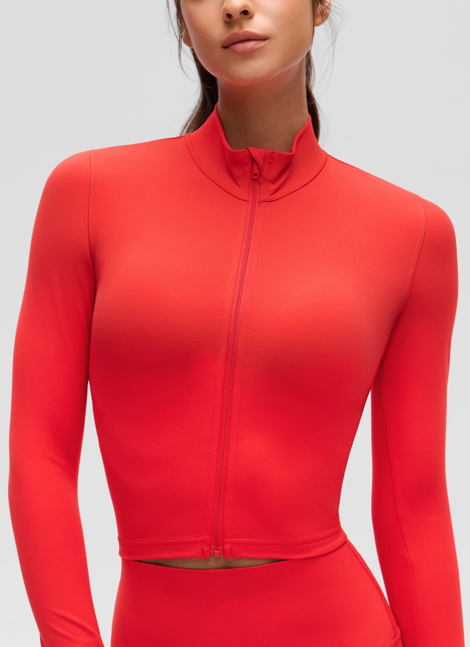 CRZ YOGA Jaket Luar Pendek Wanita dengan Resleting Penuh " Butterluxe " Warna Merah Tua