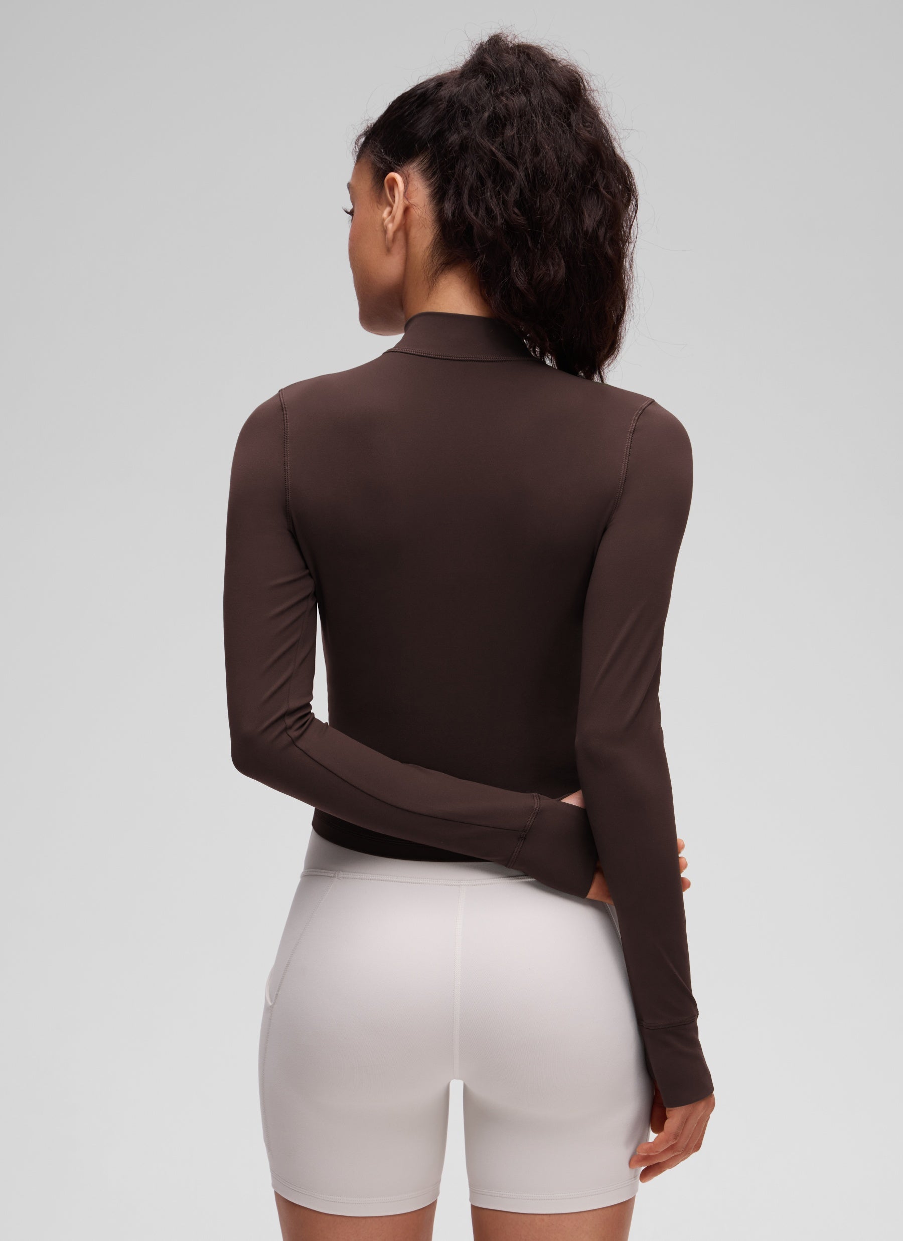 CRZ YOGA Jaket Luar Pendek Wanita dengan Resleting Penuh " Butterluxe " Warna Cokelat Hot Fudge