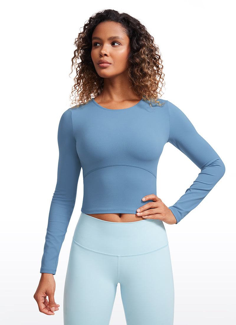 Butterluxe CRZ YOGA Atasan Yoga Wanita Model Slim Fit, Potongan Pendek, Lengan Panjang, Jahitan Depan, Warna Biru Universe